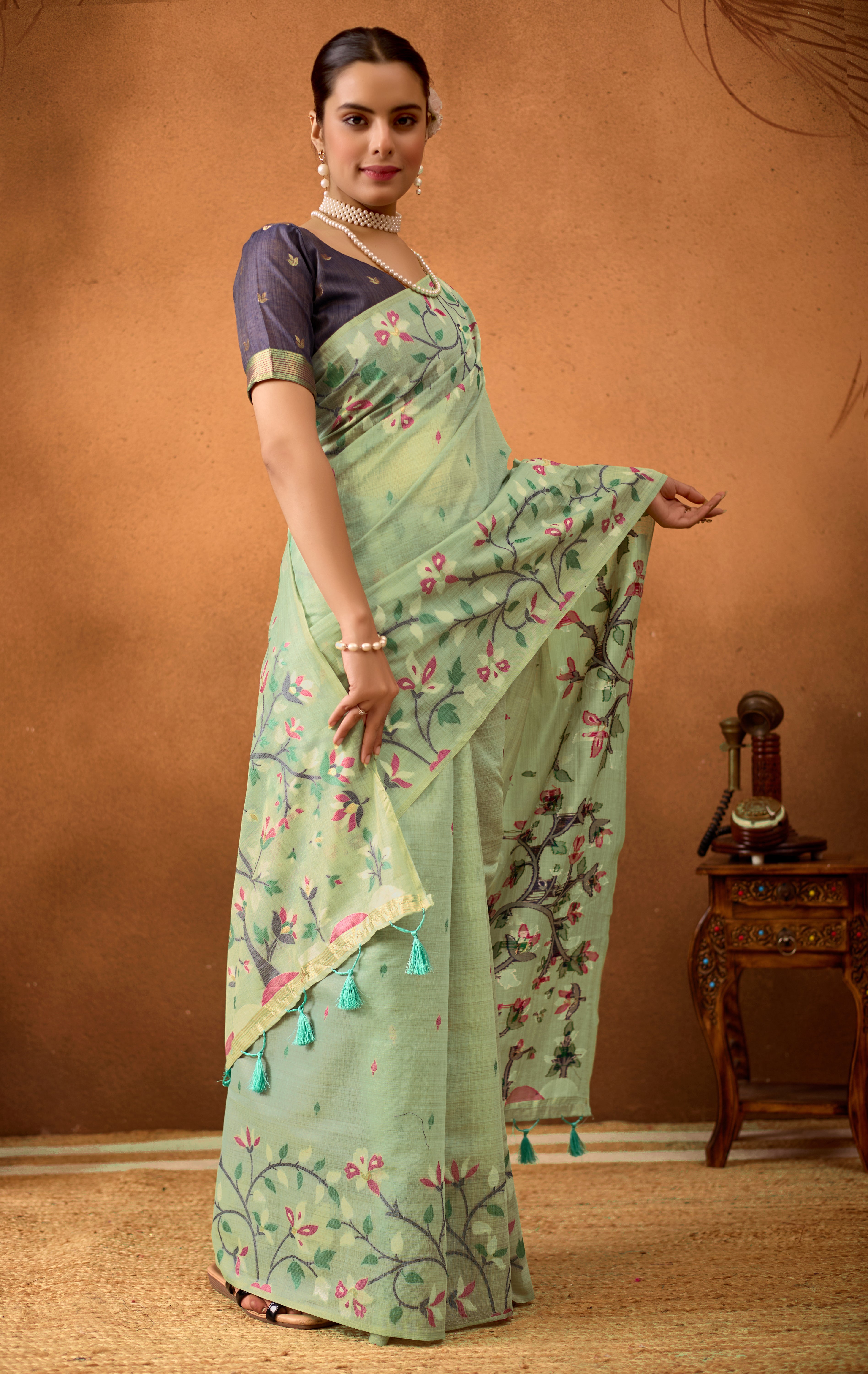 Woven Floral Design Muga Cotton Saree in C Green