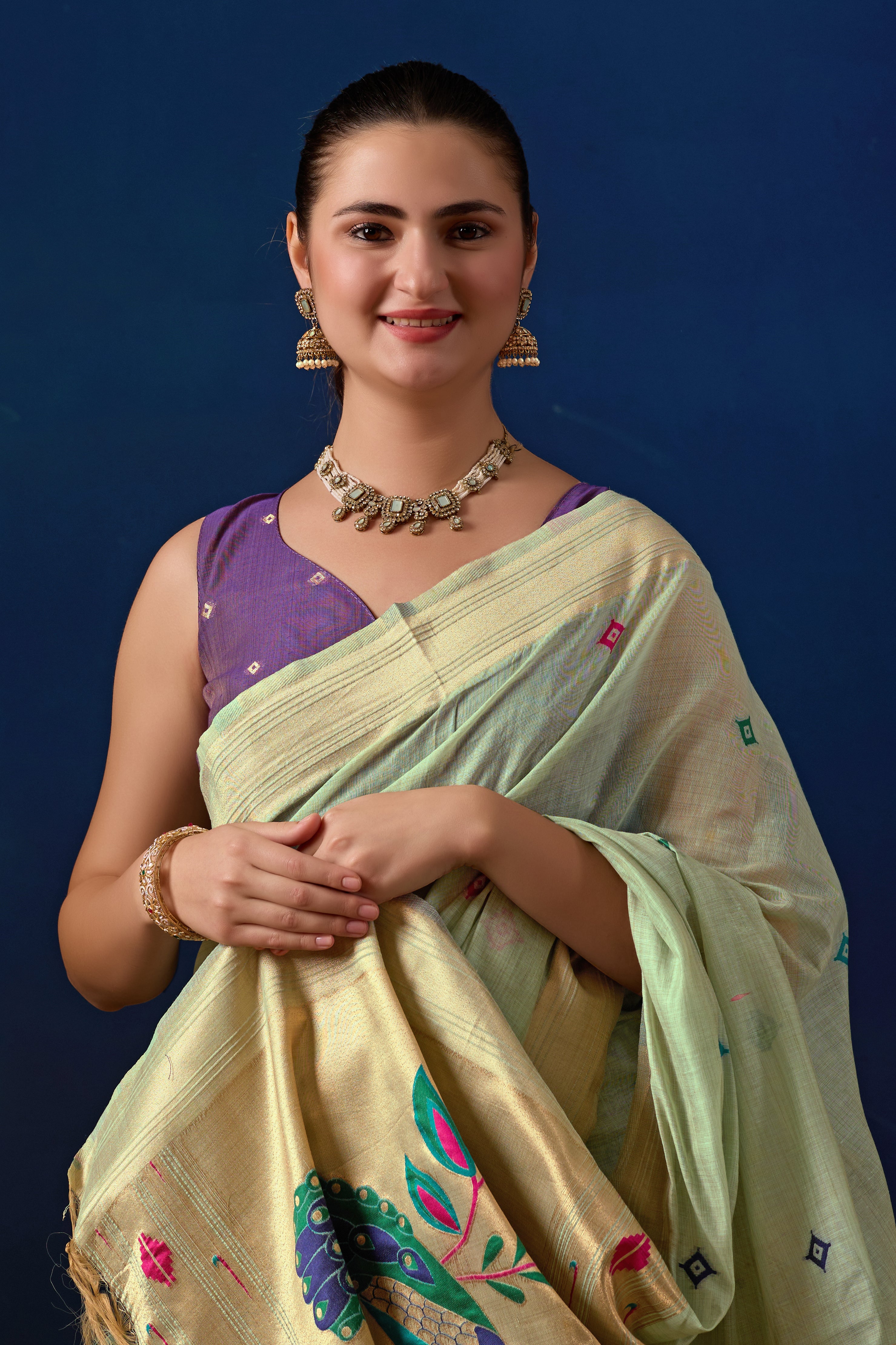 Royal Paithani Silk Saree in Green with Majanta Contrast