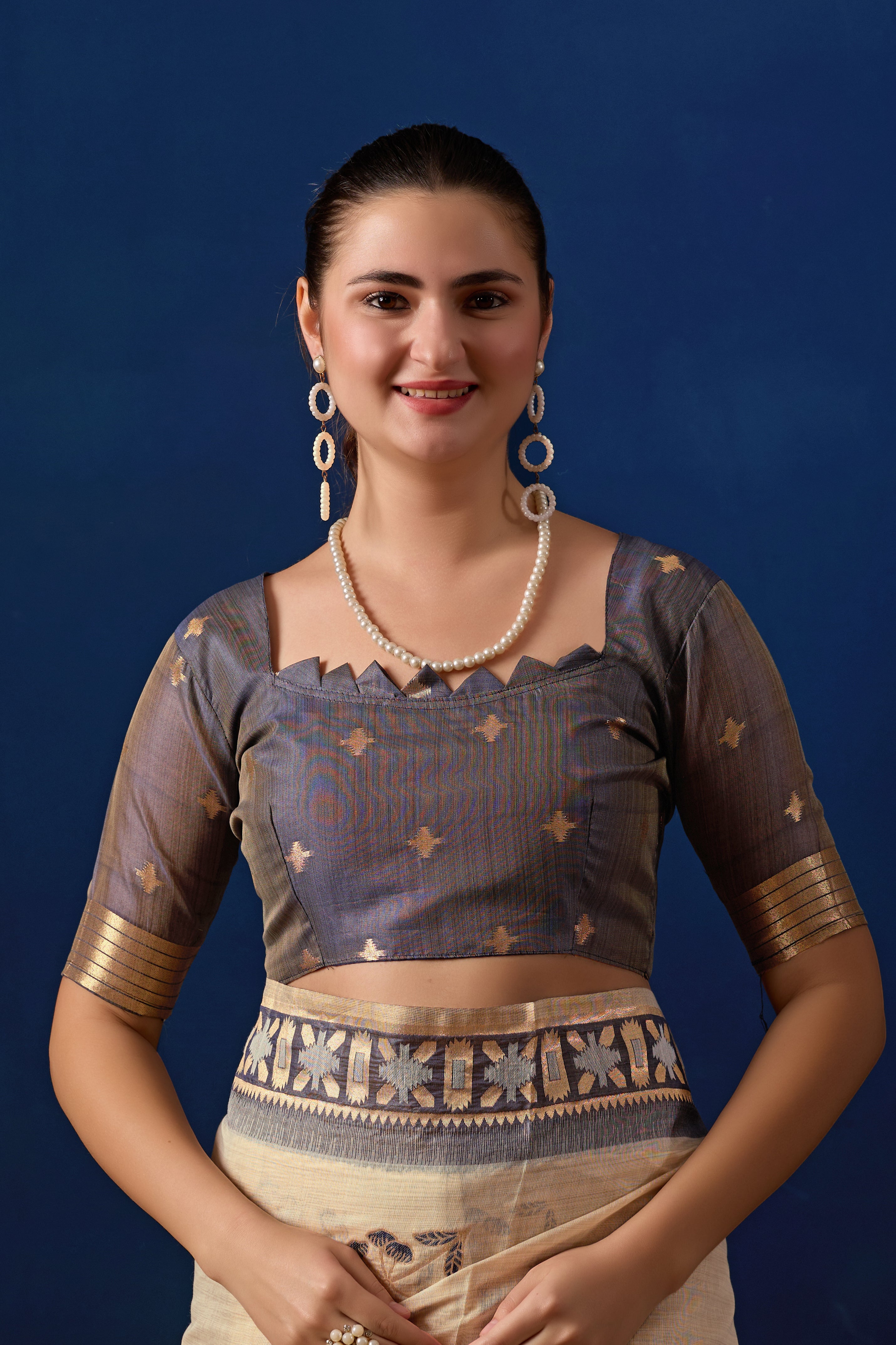 Elegant Cotton Silk Saree in Cream with Navy Blue Contrast