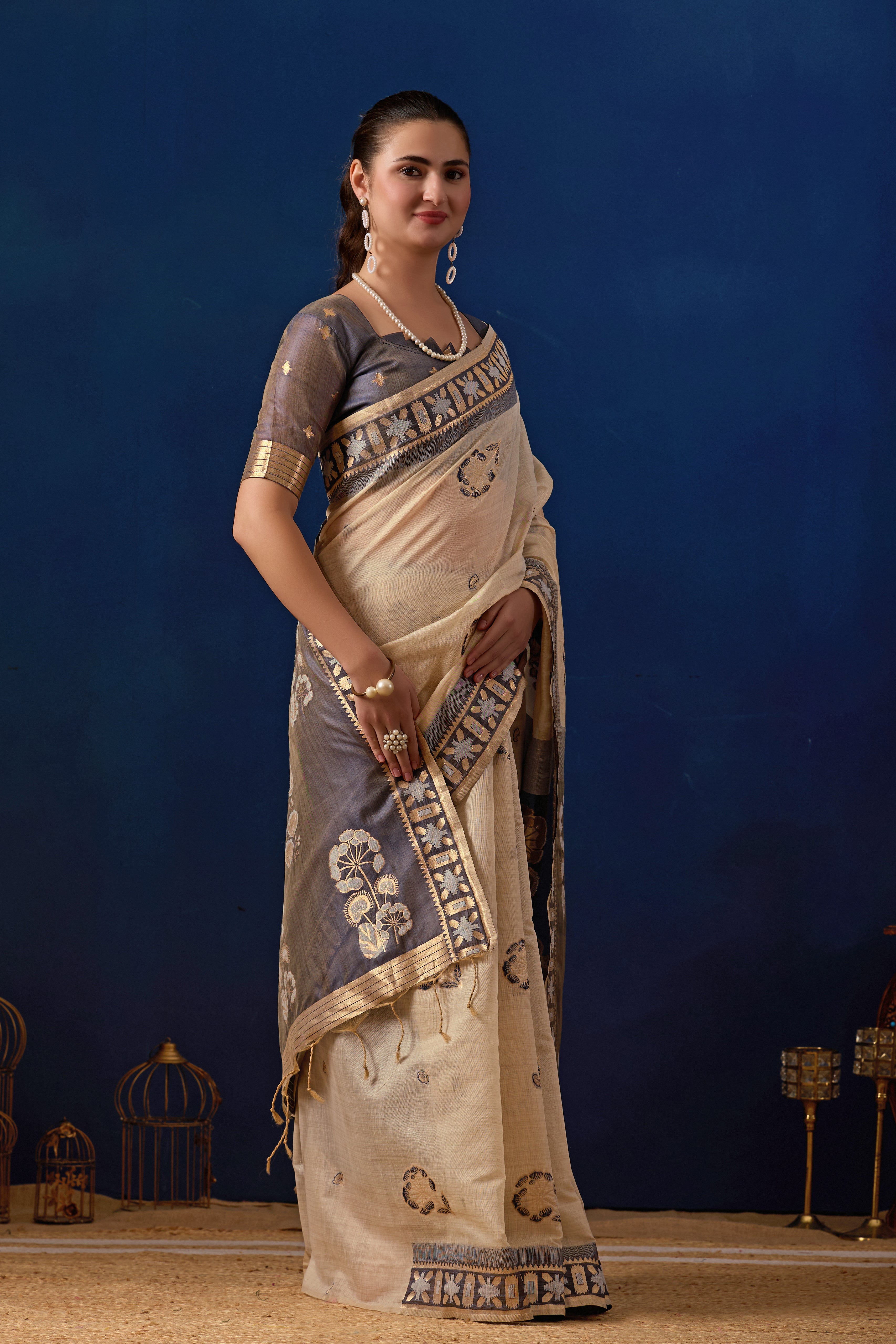 Elegant Cotton Silk Saree in Cream with Navy Blue Contrast
