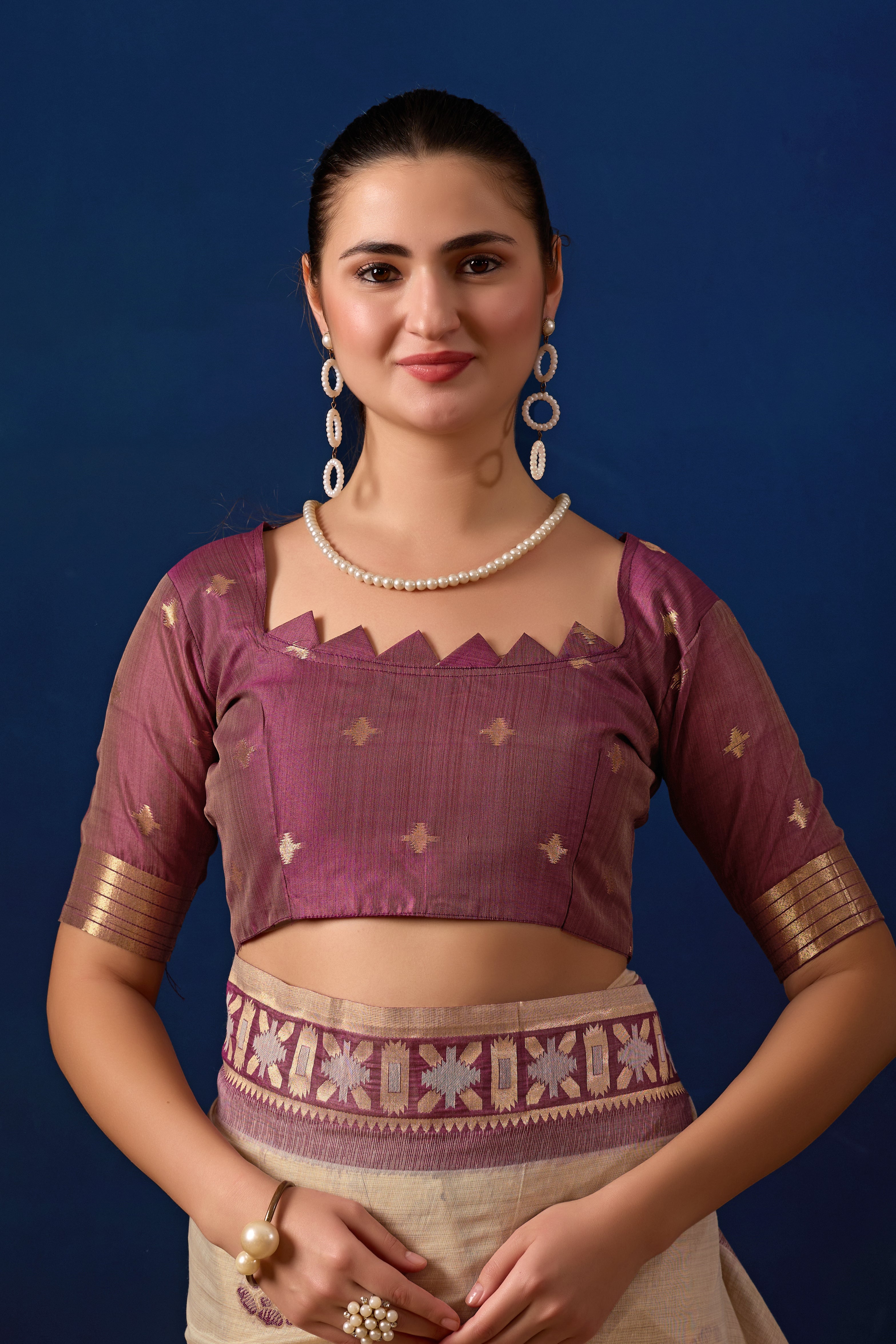 Elegant Cotton Silk Saree in Cream with Wine Contrast