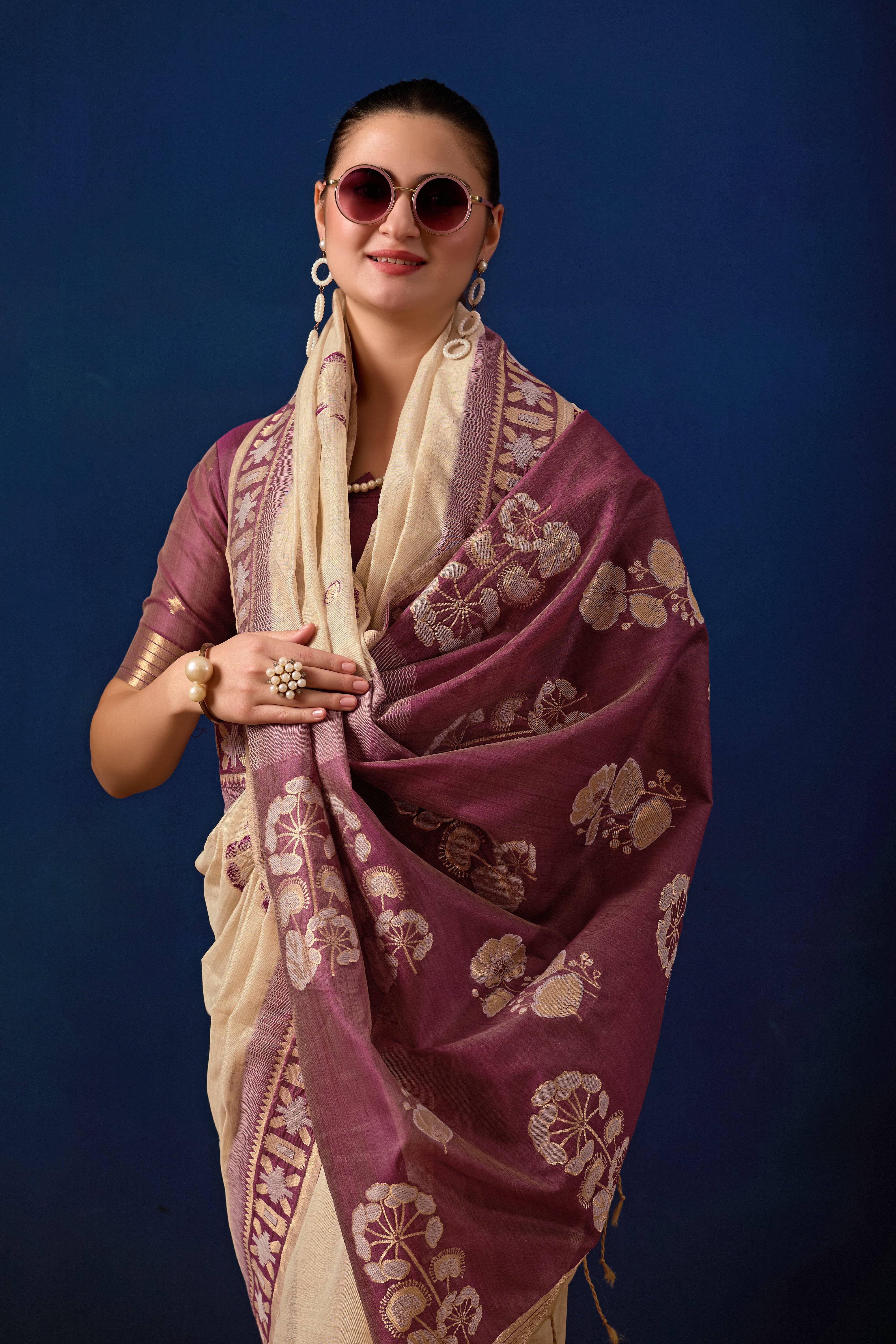 Elegant Cotton Silk Saree in Cream with Wine Contrast