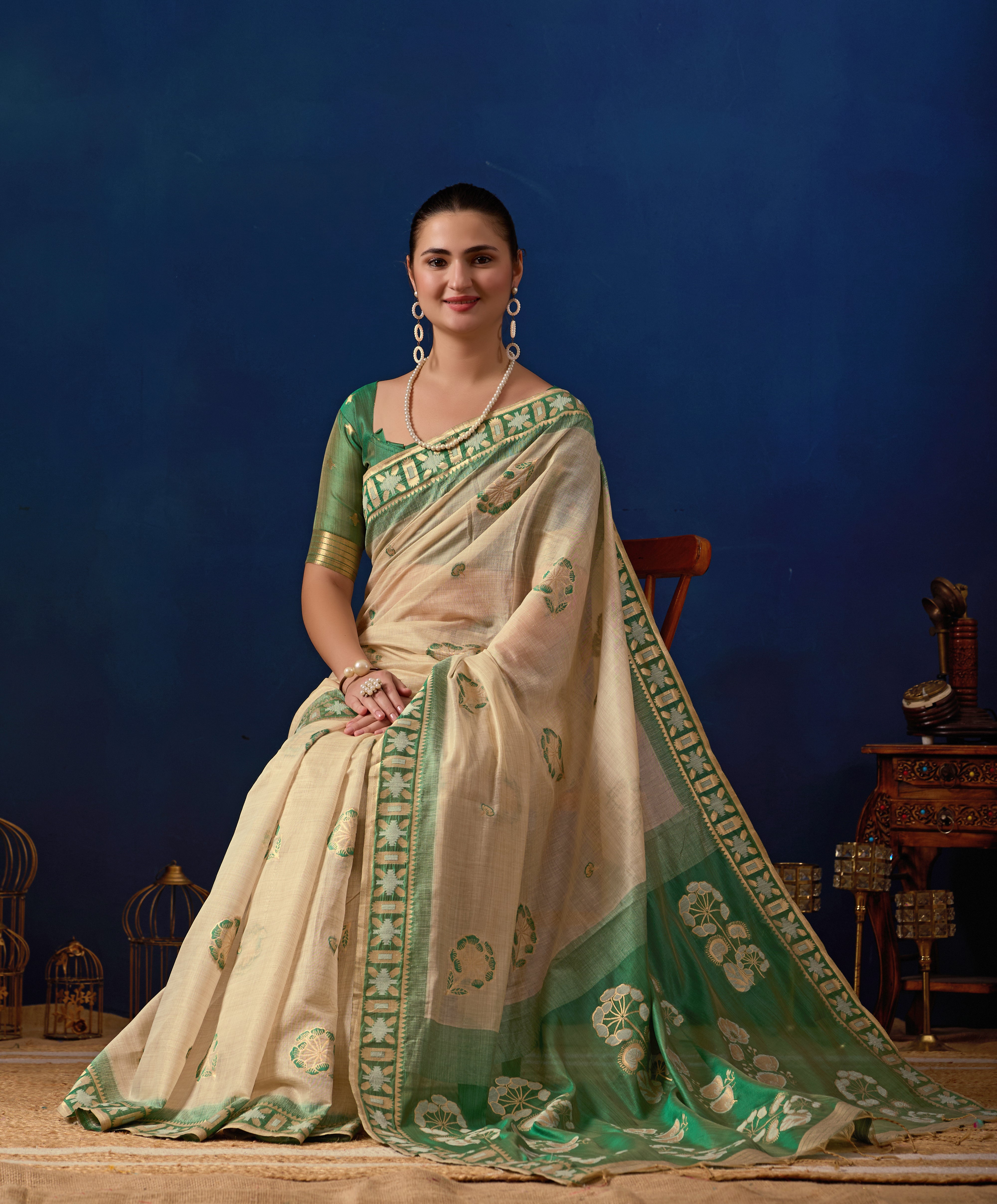 Elegant Cotton Silk Saree in Cream with Green Contrast