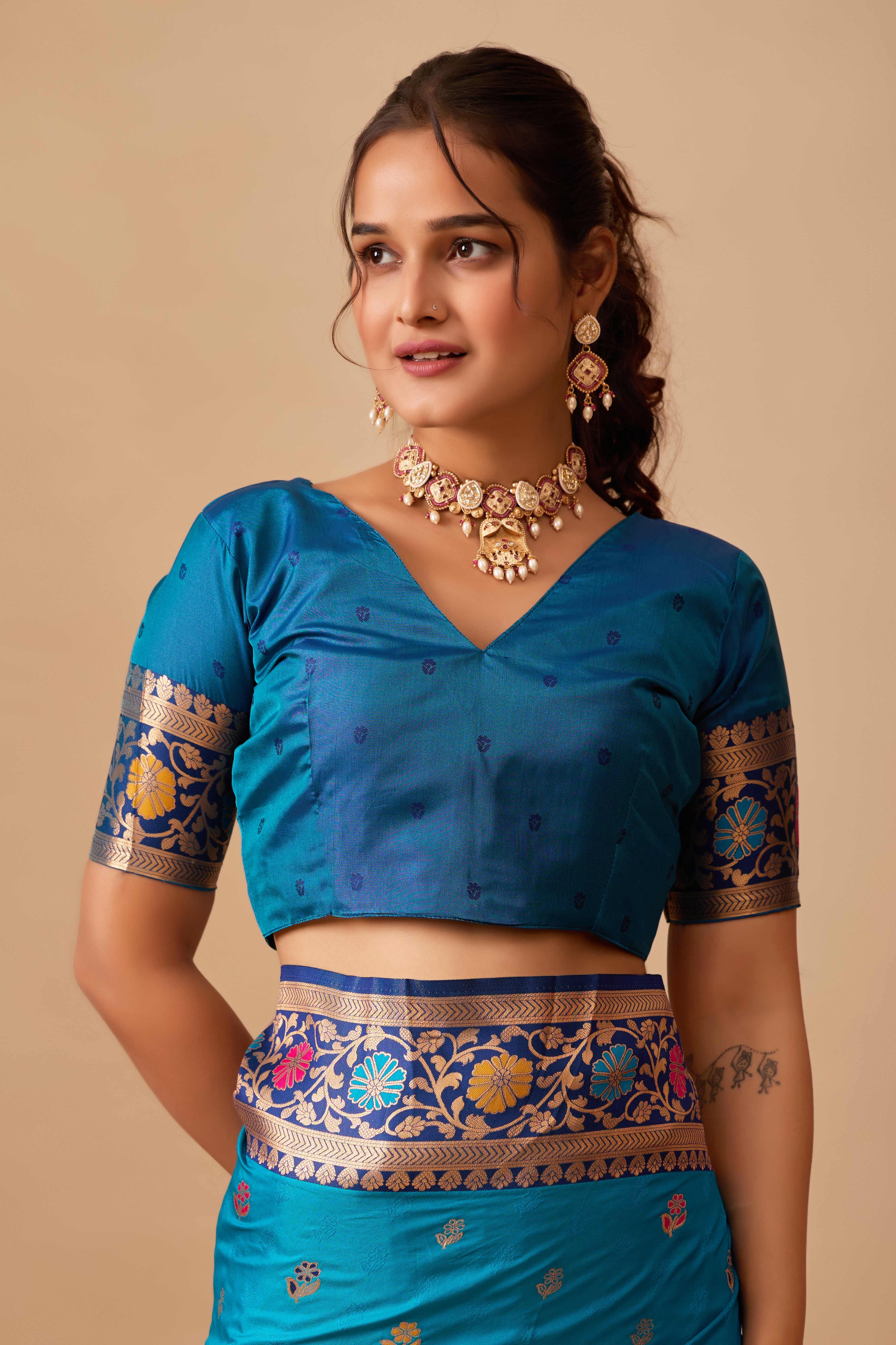 Kavya Banarasi Silk Saree in Firoji