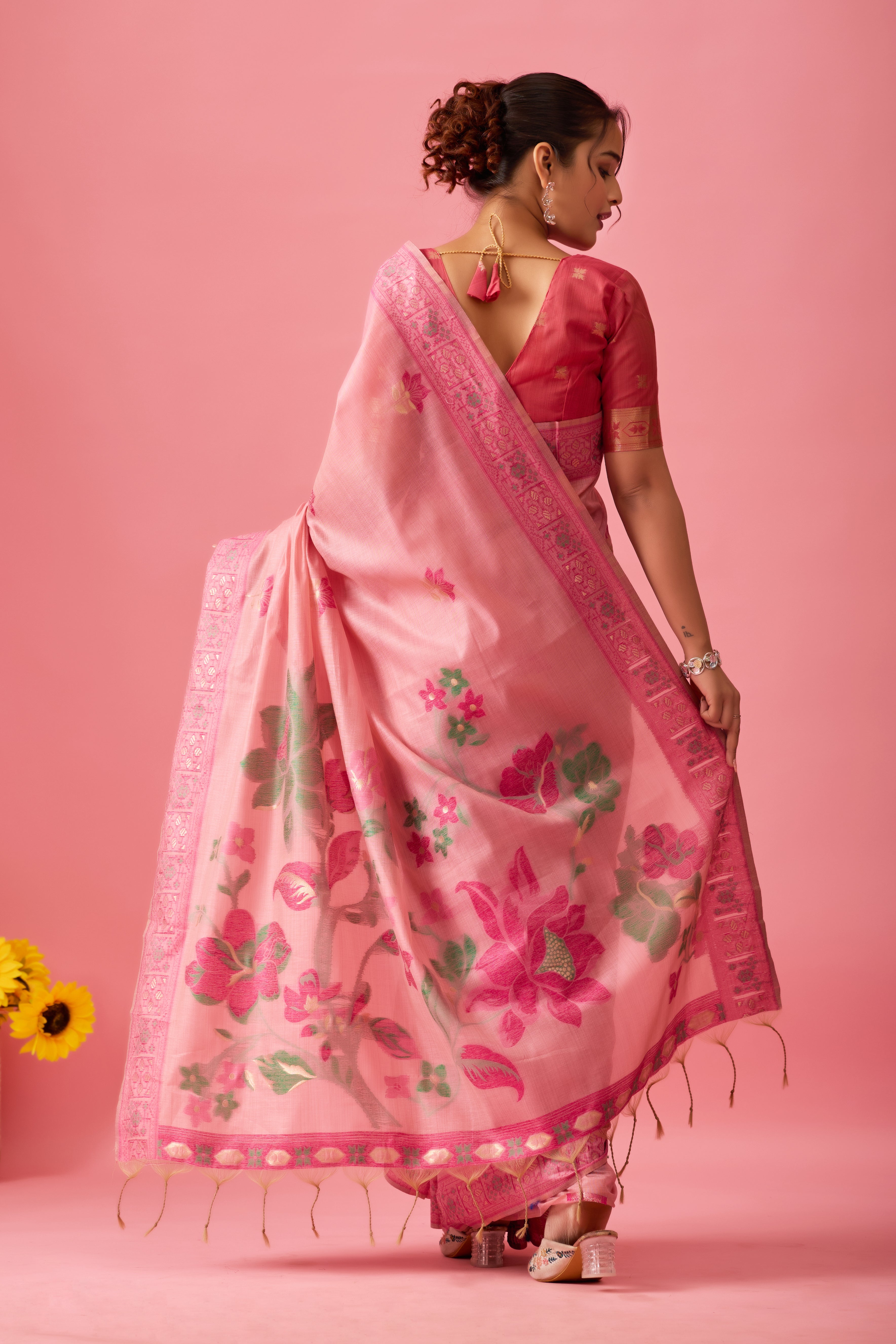 Aarvi Muga Cotton Saree in Pink