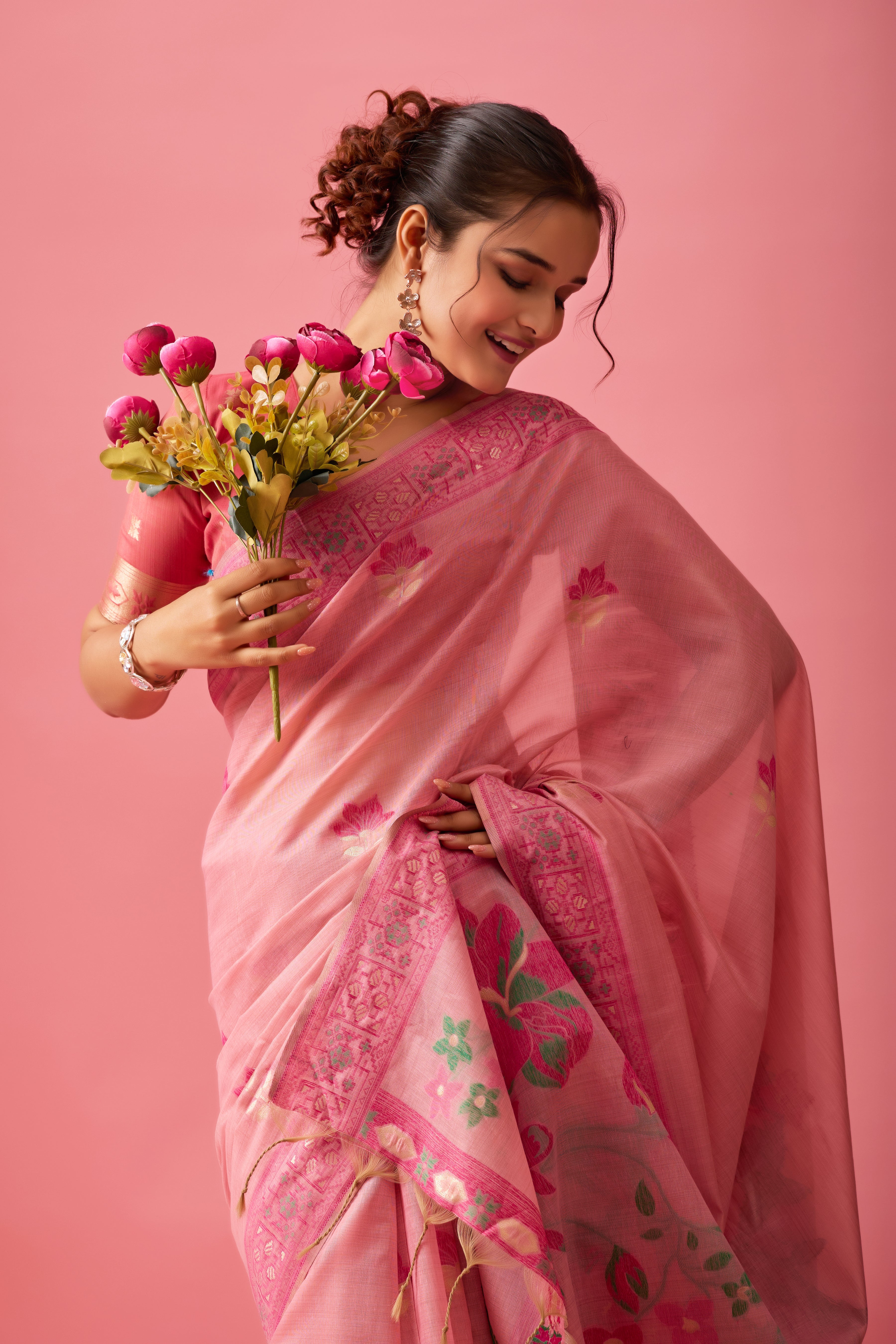 Aarvi Muga Cotton Saree in Pink