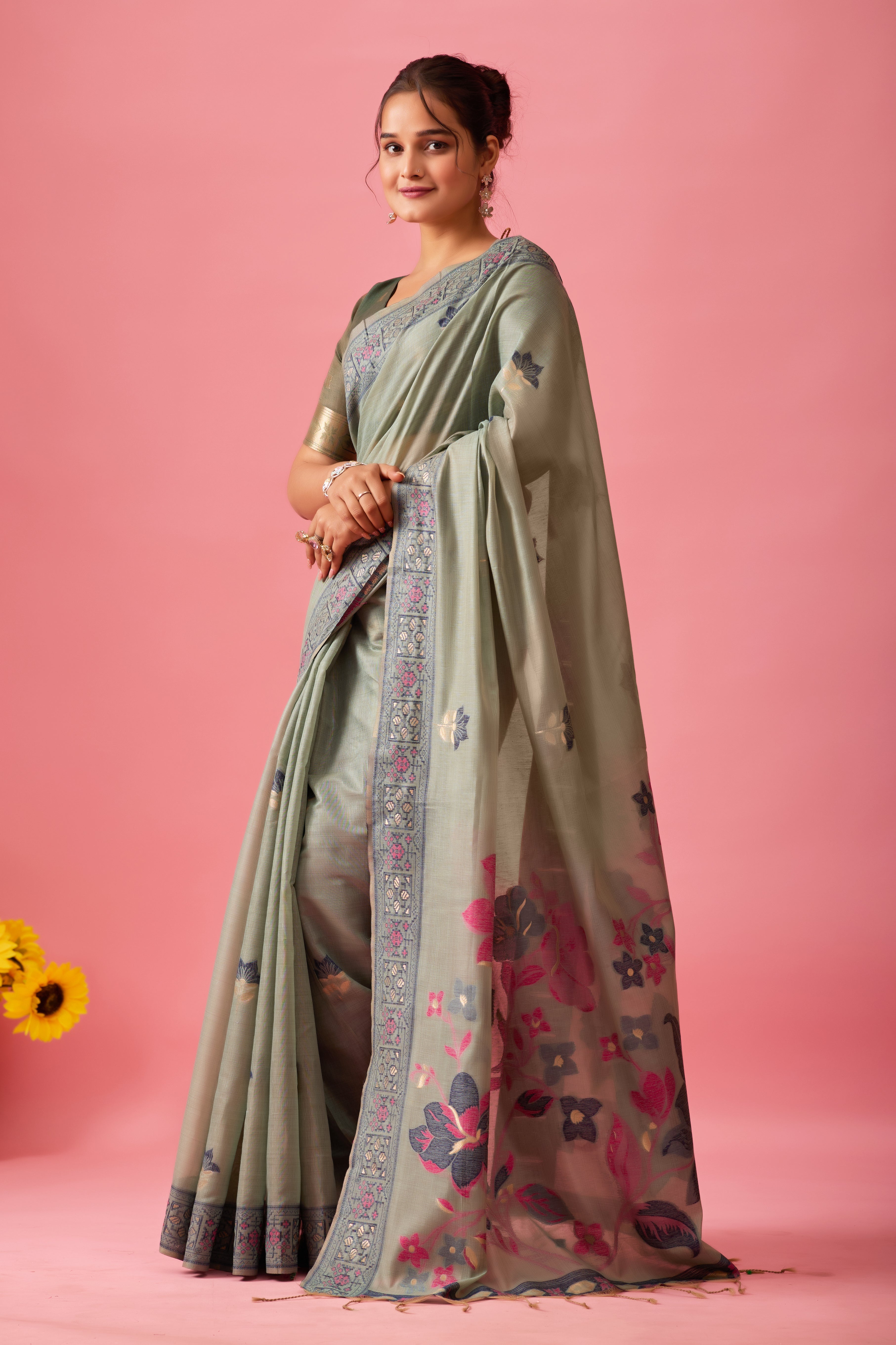 Aarvi Muga Cotton Saree in Green