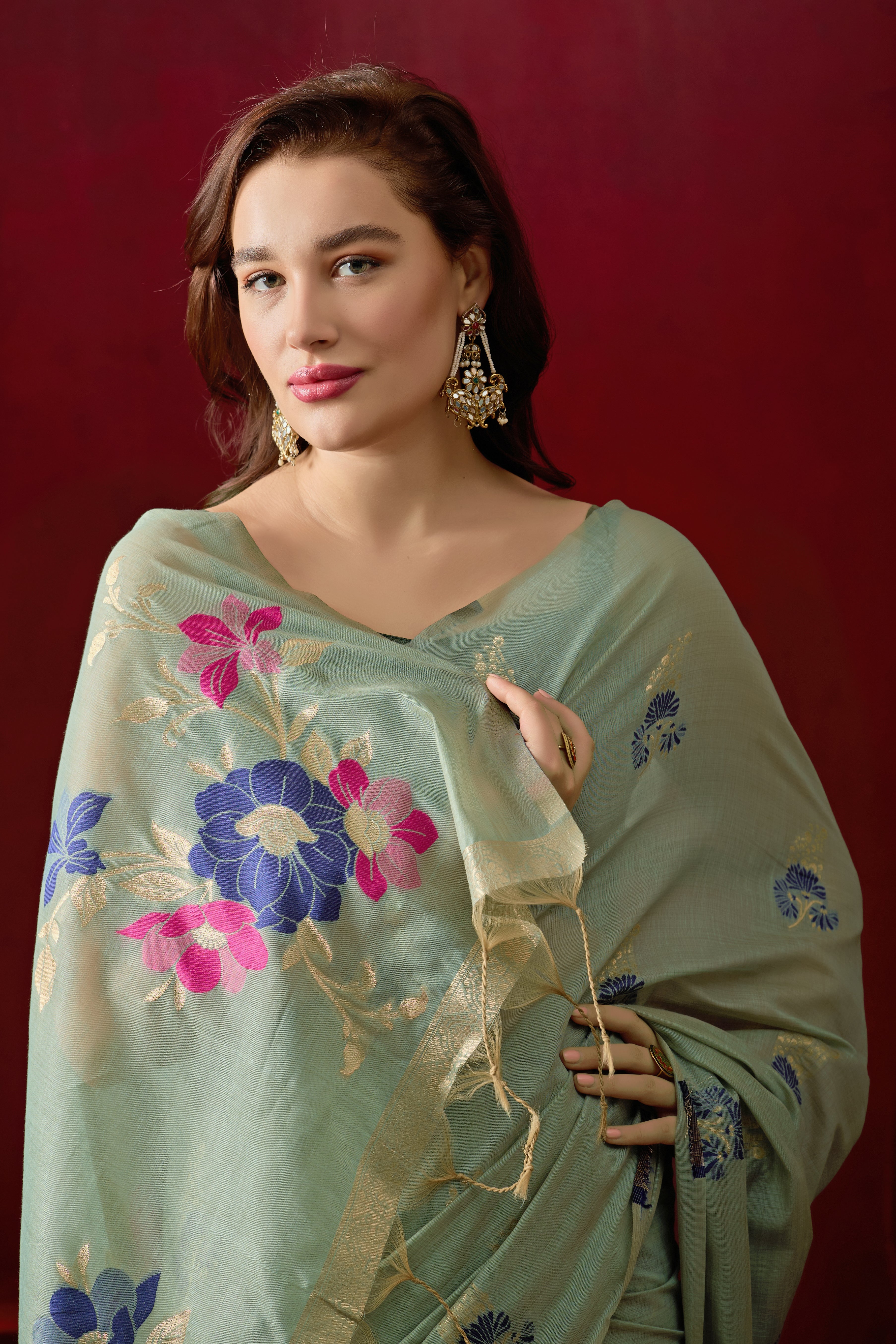 Floral Embellished Embroidered Chanderi Saree in green