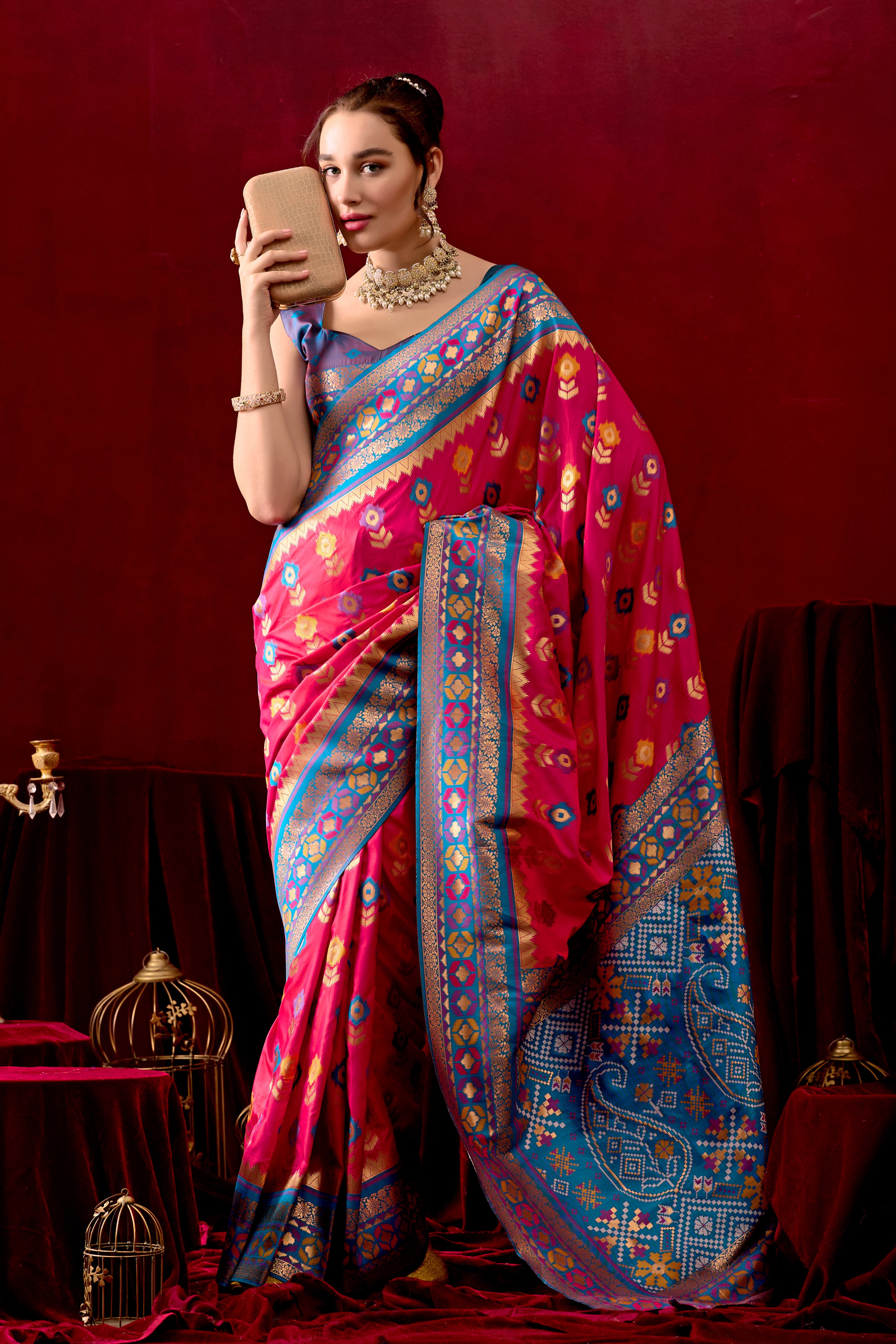 Vasanti Rani & Rama Contrast Banarasi Silk Saree