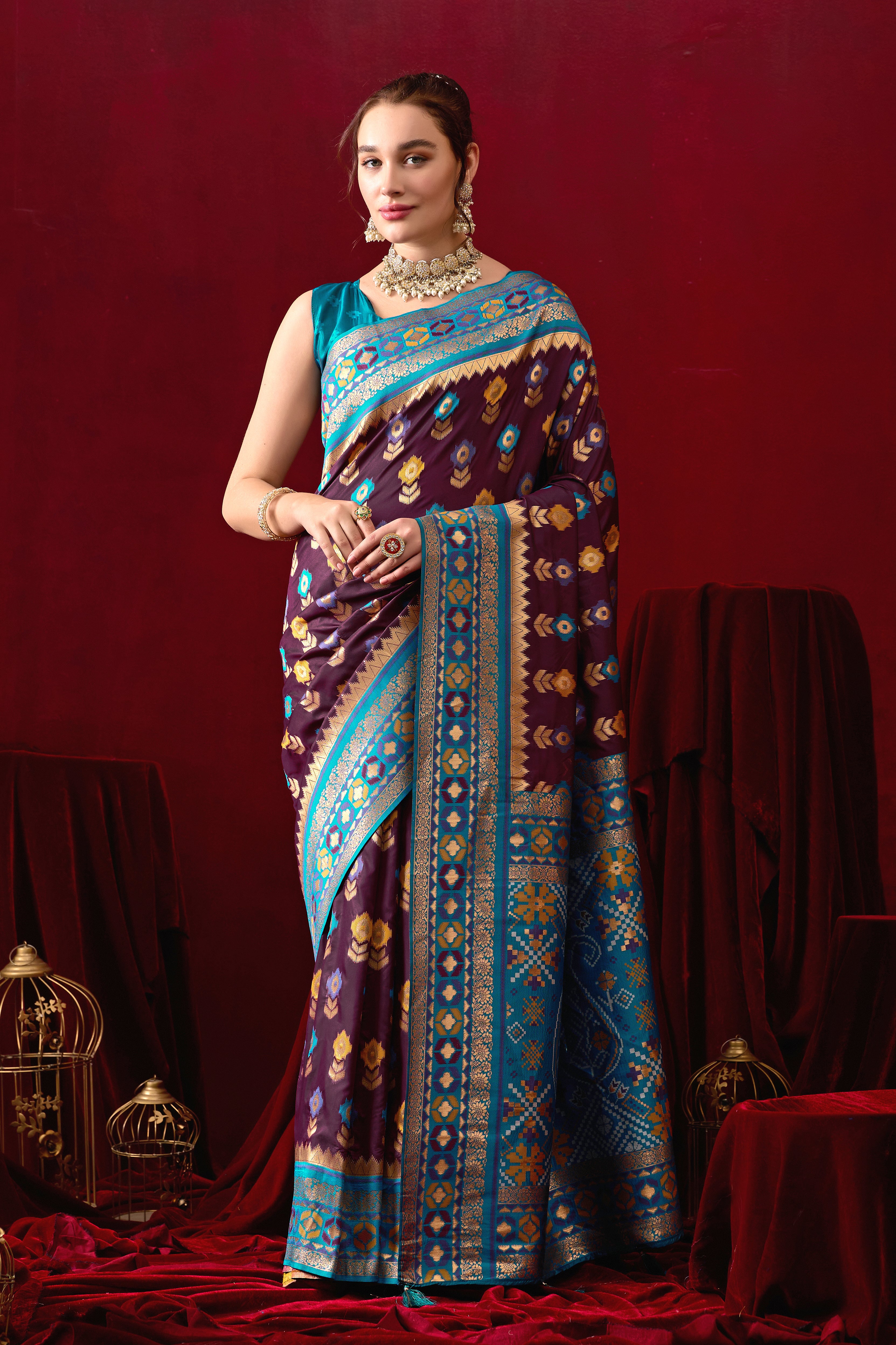 Vasanti Wine & Firoji Contrast Banarasi Silk Saree