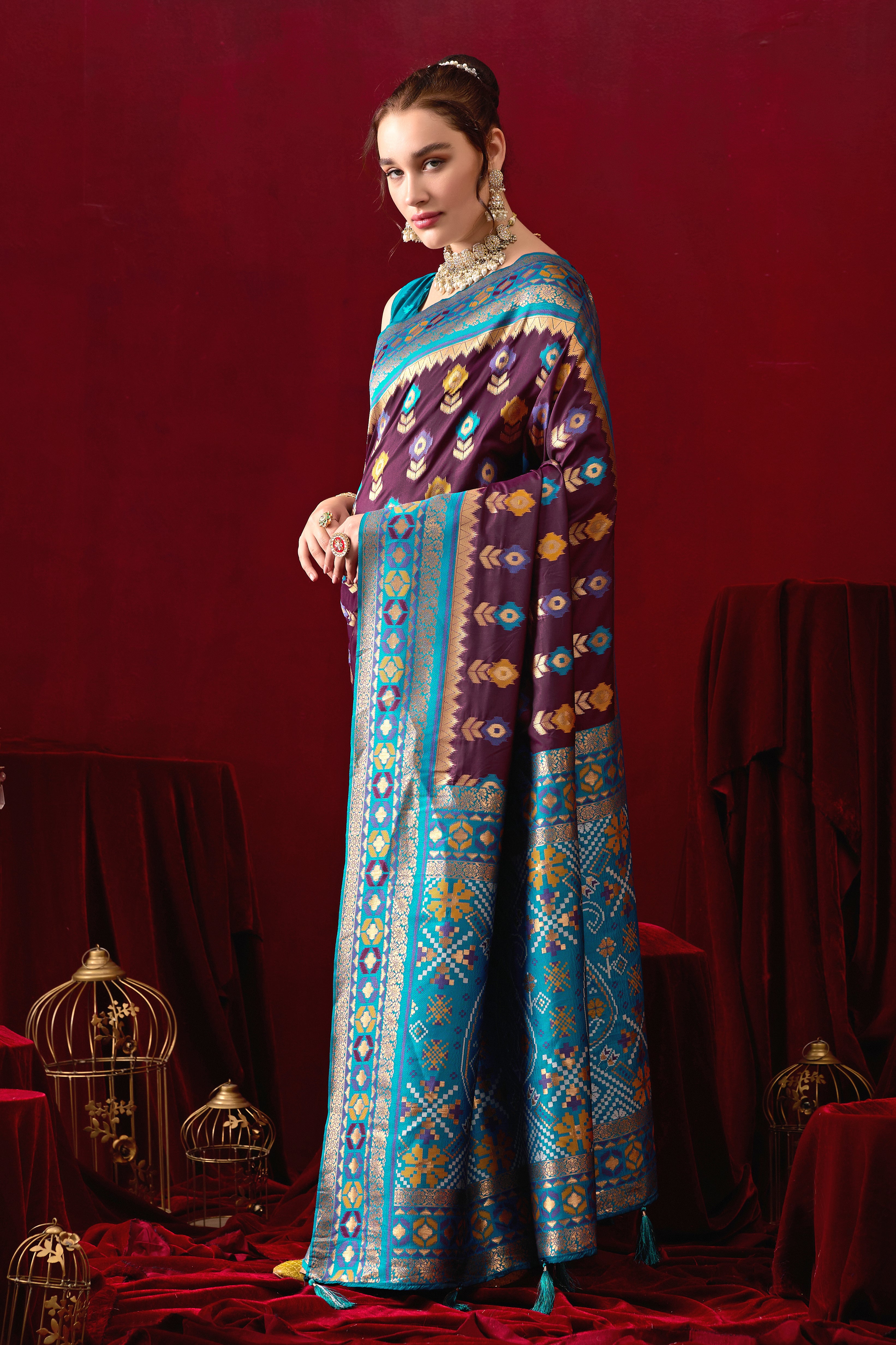 Vasanti Wine & Firoji Contrast Banarasi Silk Saree