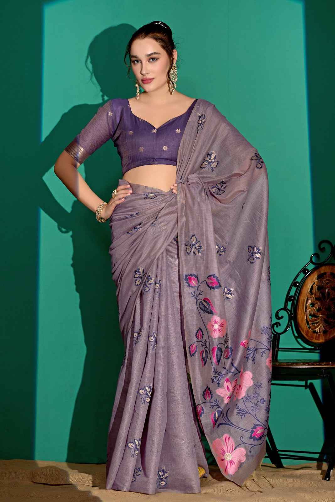 Kathavastra Woven Floral Design Muga Cotton Saree in Lavender