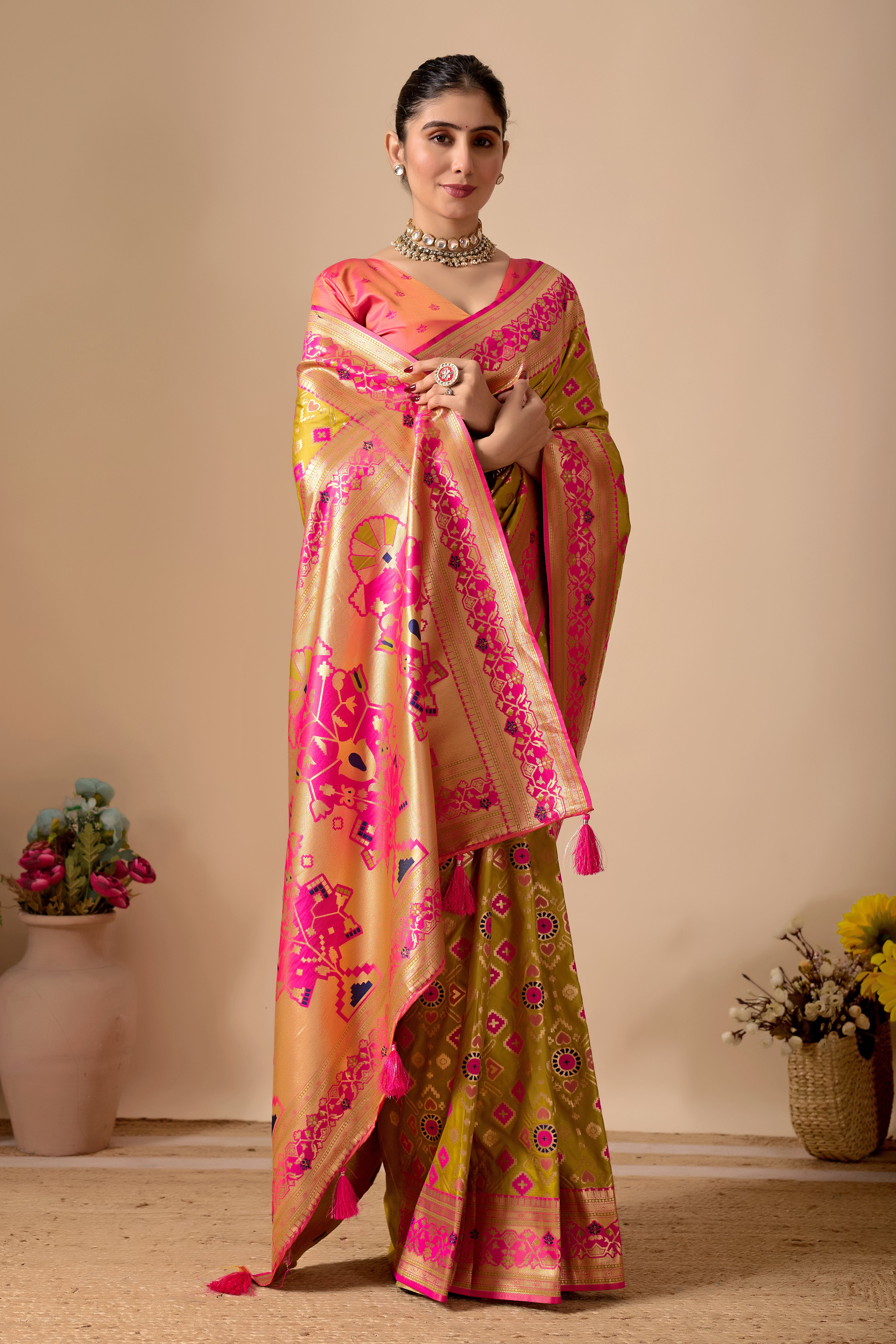 Patola Banarasi Silk Saree in Mehendi and Rani Contrast