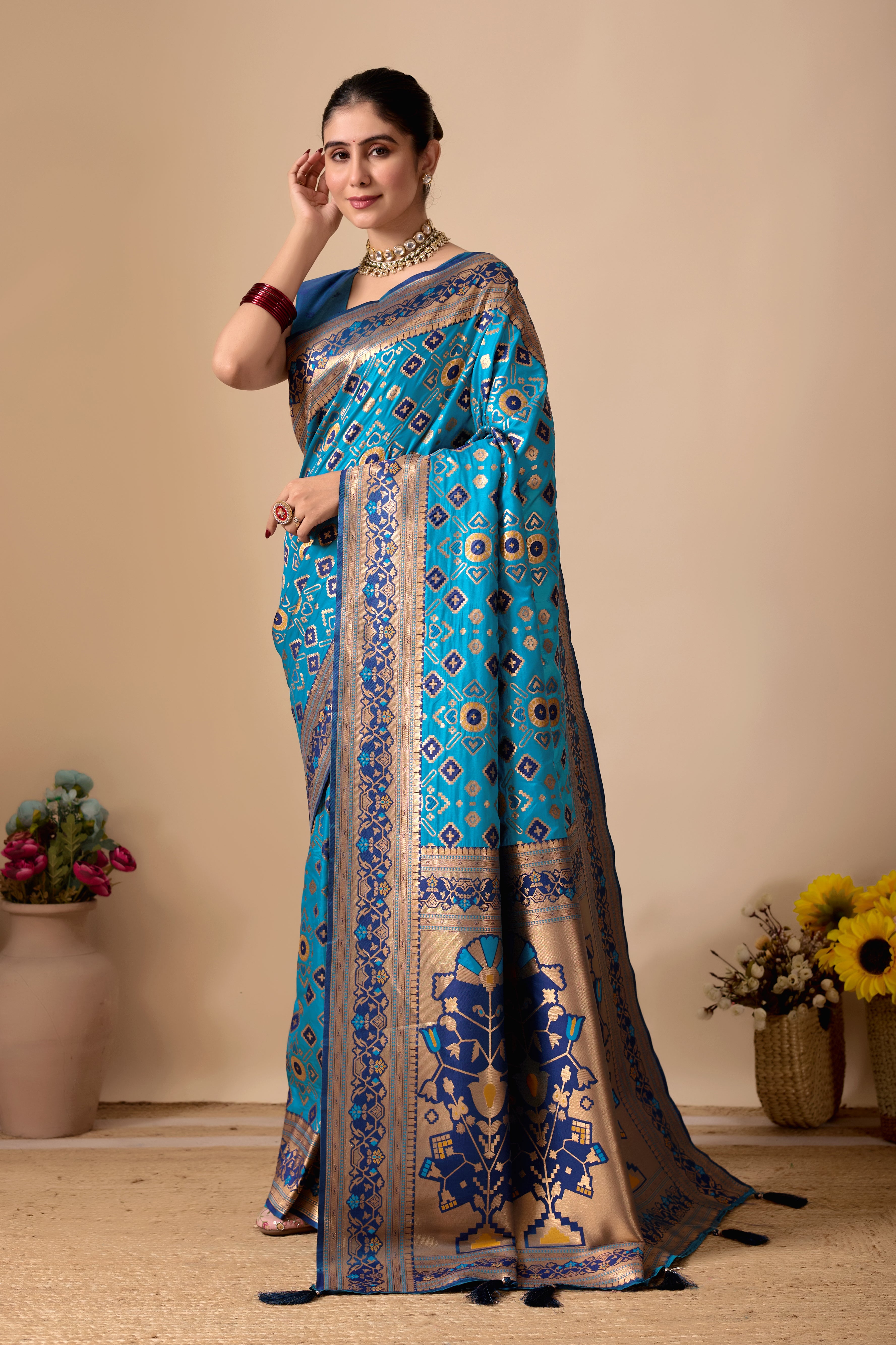 Patola Banarasi Silk Saree in Rama and Navy Blue Contrast
