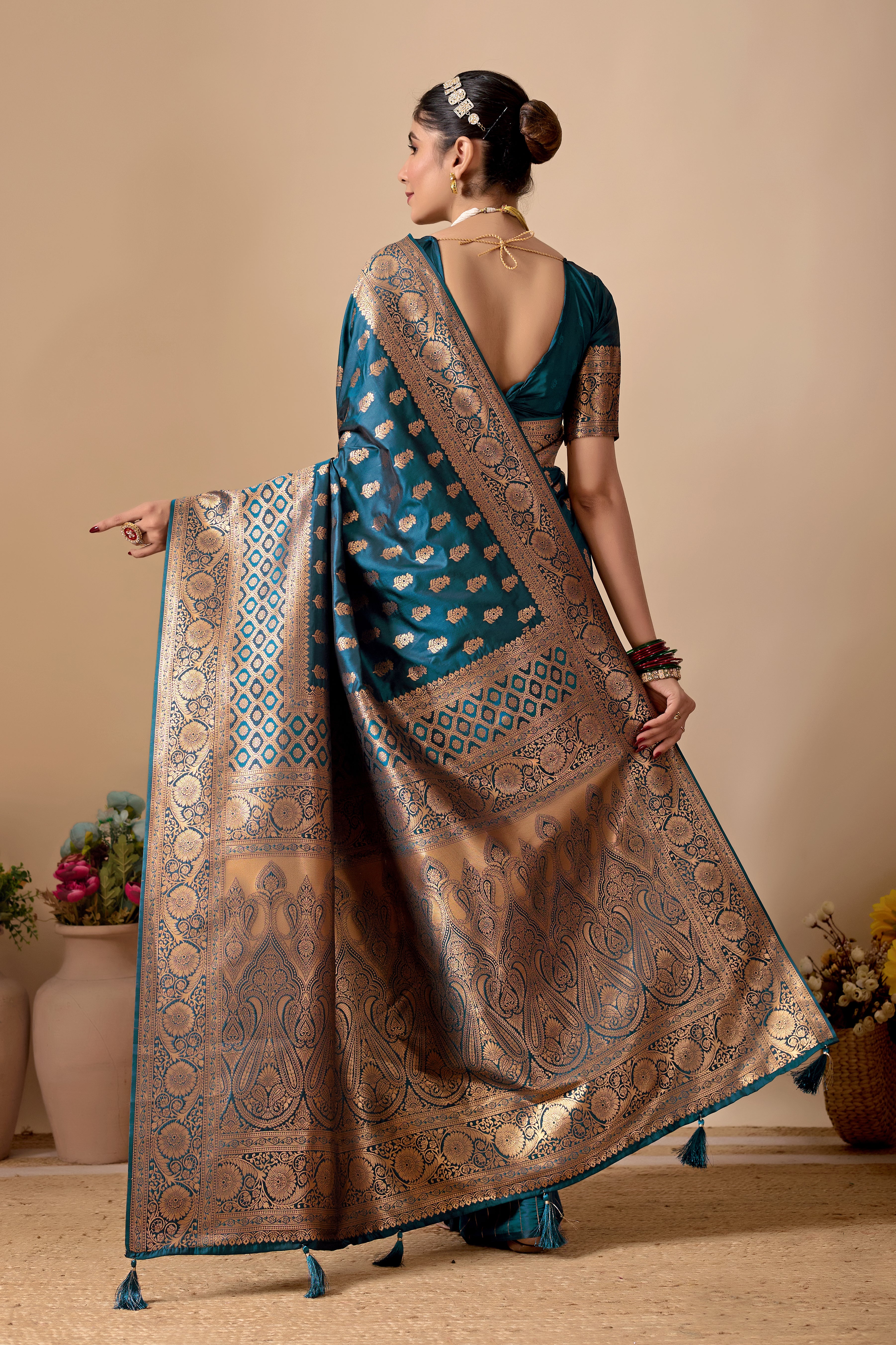 Tulip Banarasi Silk Saree in Morpich