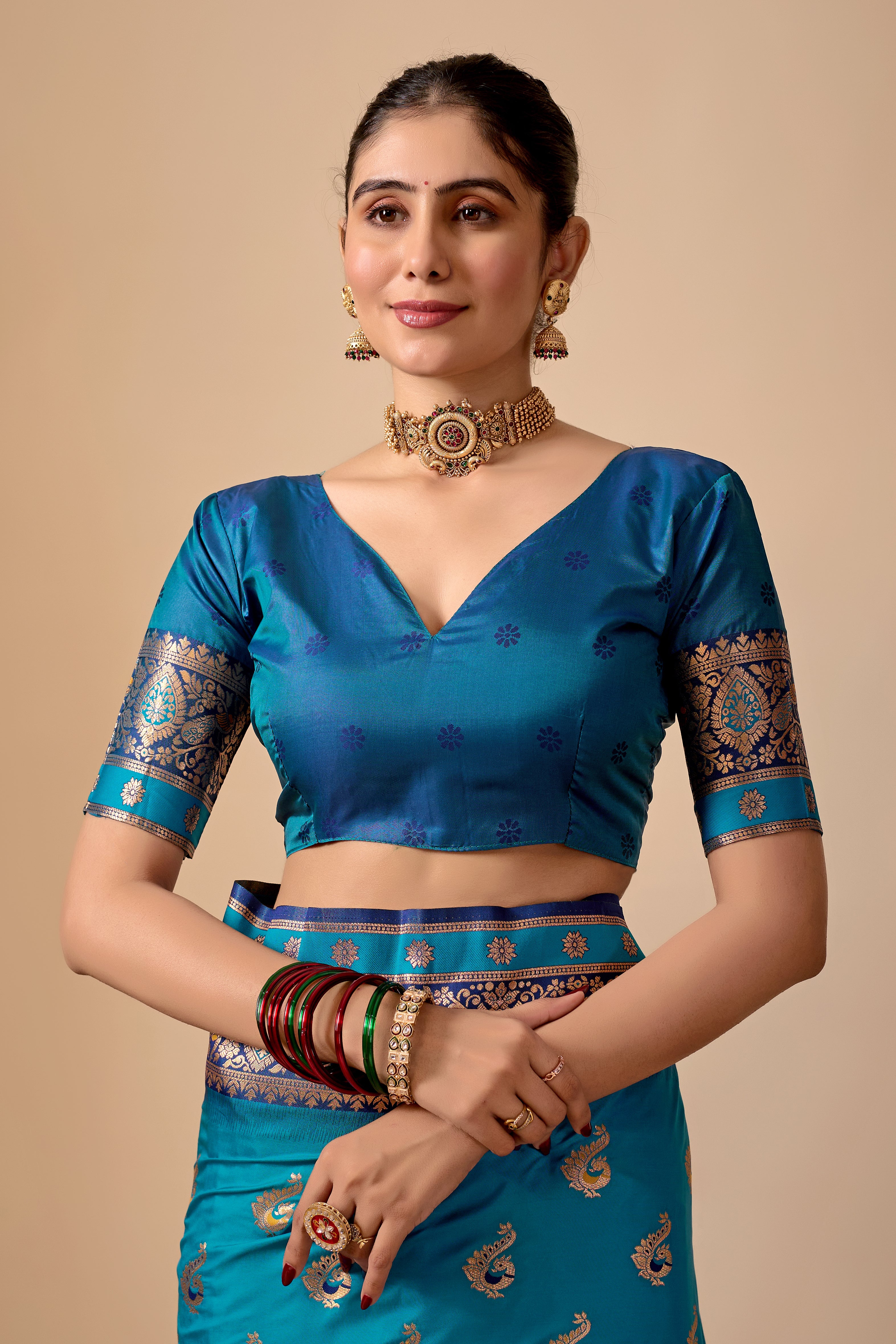 Aakshi Banarasi Silk Saree in Rama & Navy Blue Contrast