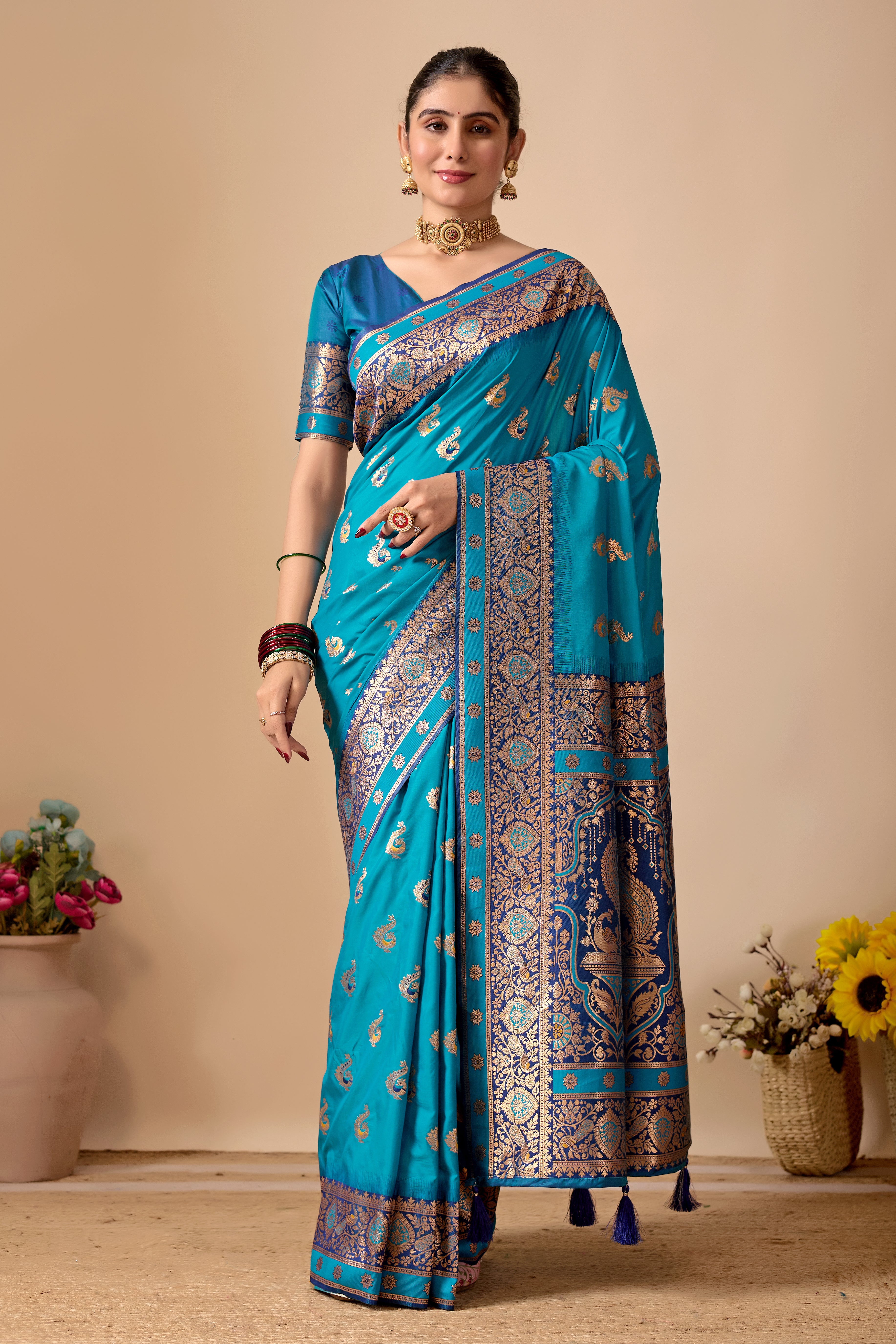 Aakshi Banarasi Silk Saree in Rama & Navy Blue Contrast