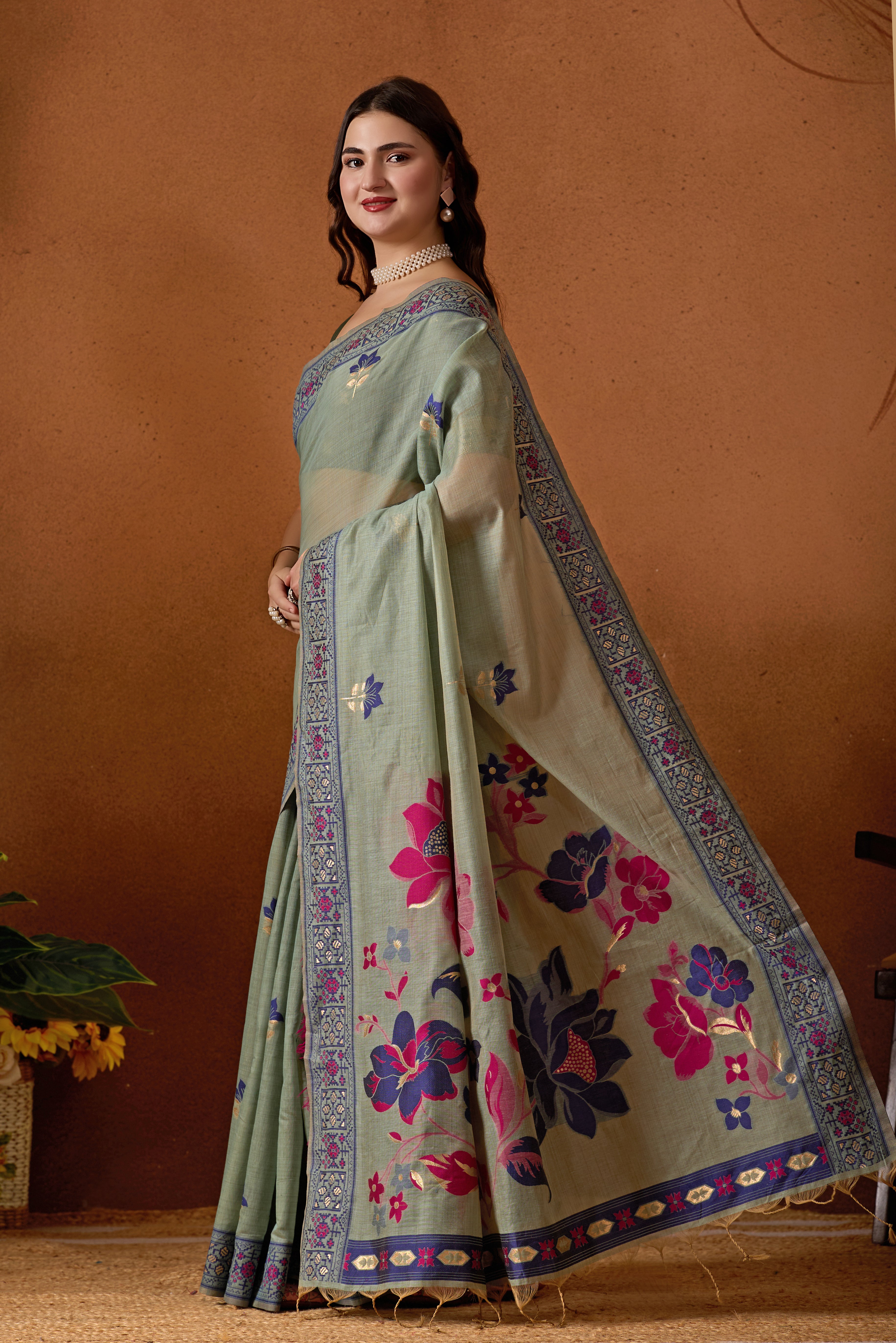 Woven Design Ethic Motif Muga Cotton Saree in Green