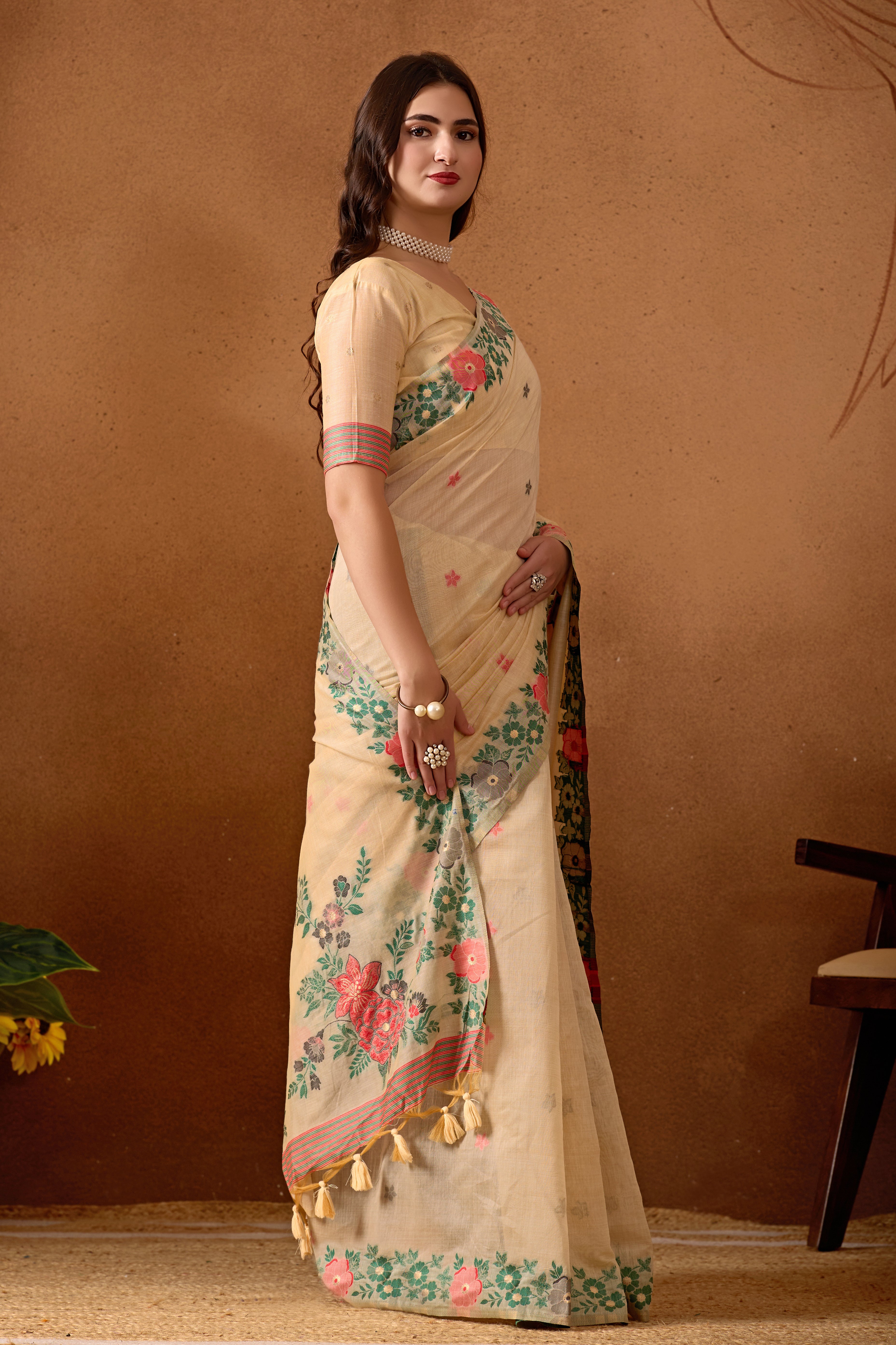 Floral Grace Pure Cotton Silk Saree in Cream