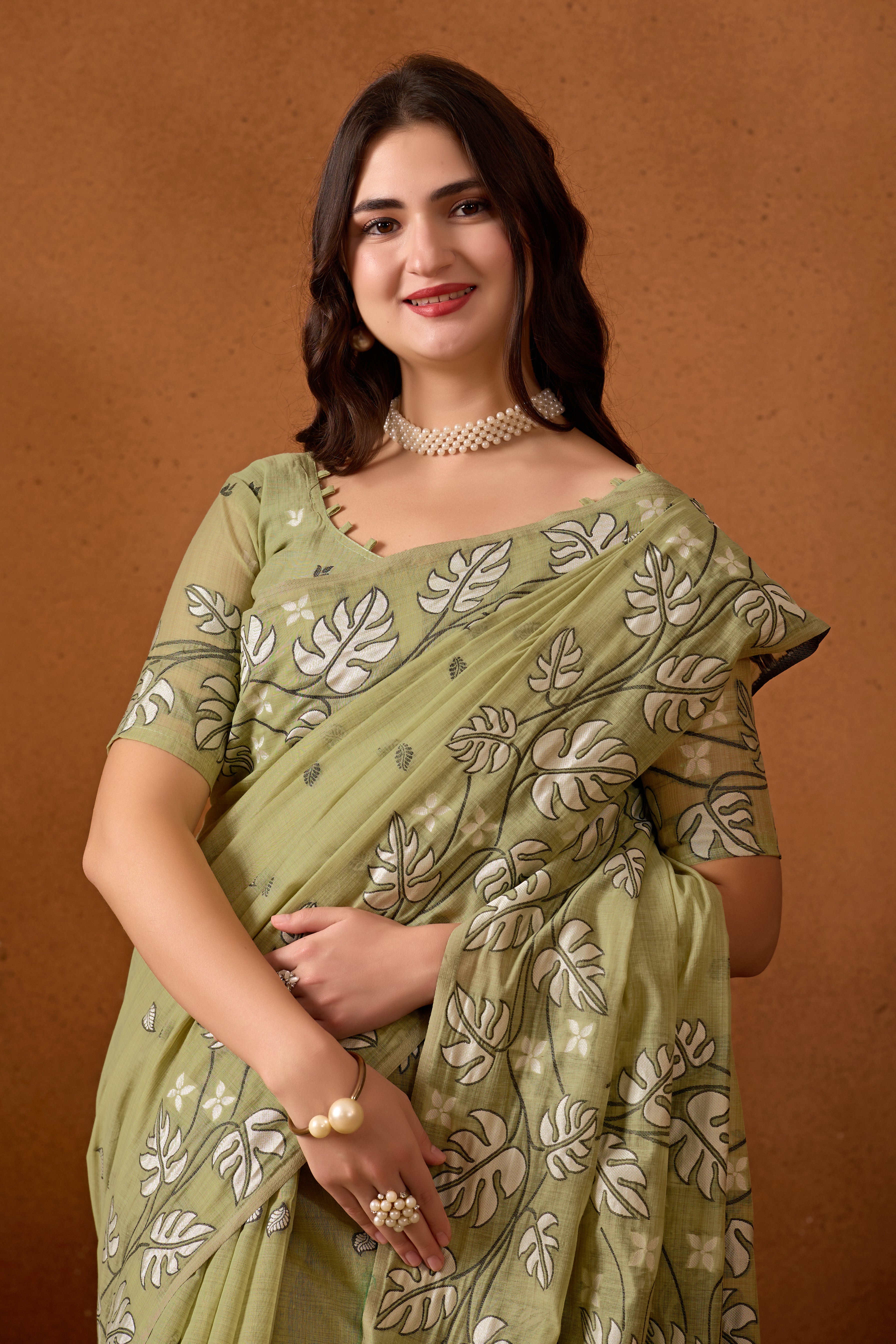 Leaf Harmony Chanderi Cotton Saree in Green