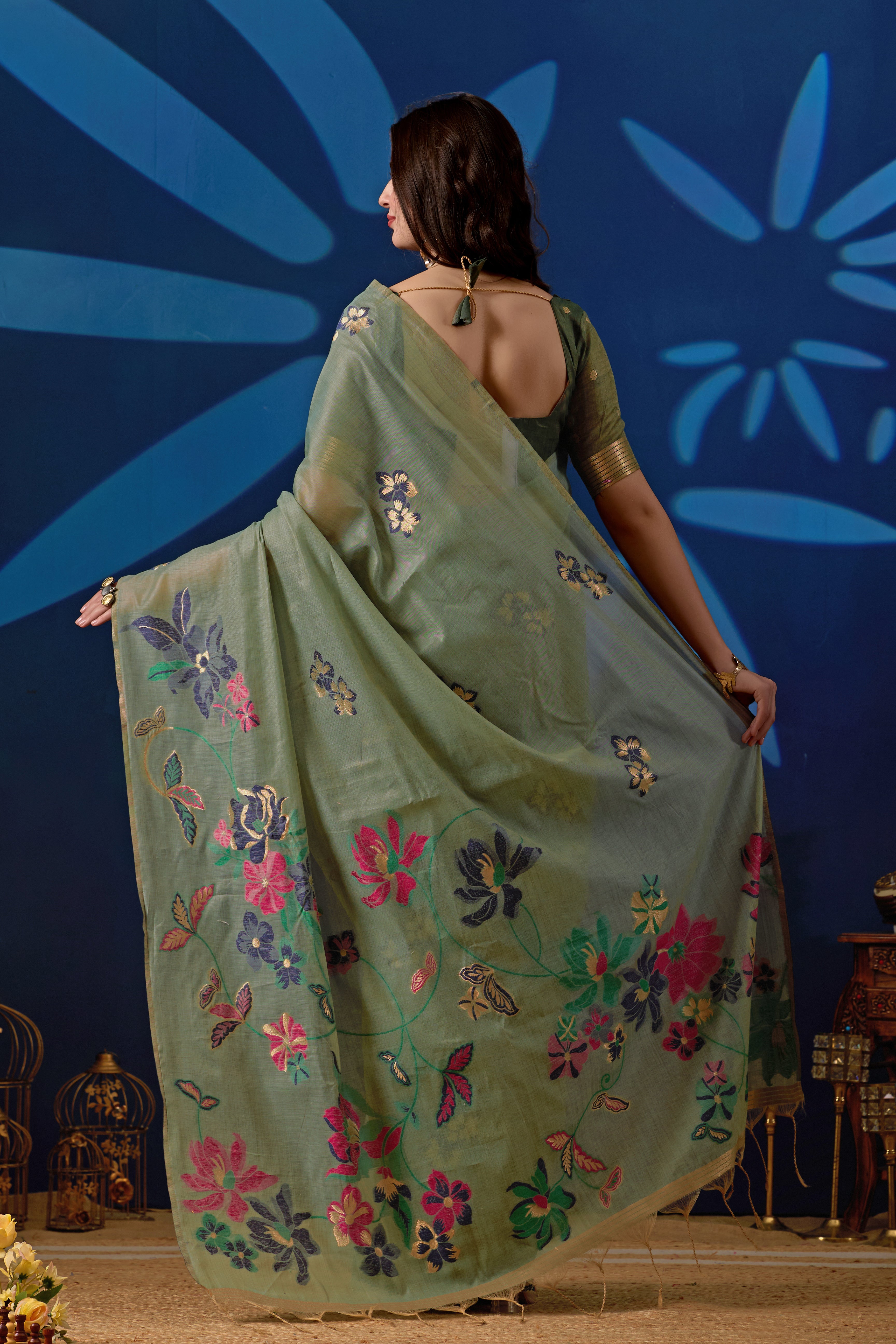 Elegant Floral Weave Muga Cotton Silk Saree in Green with Dark Green Contrast