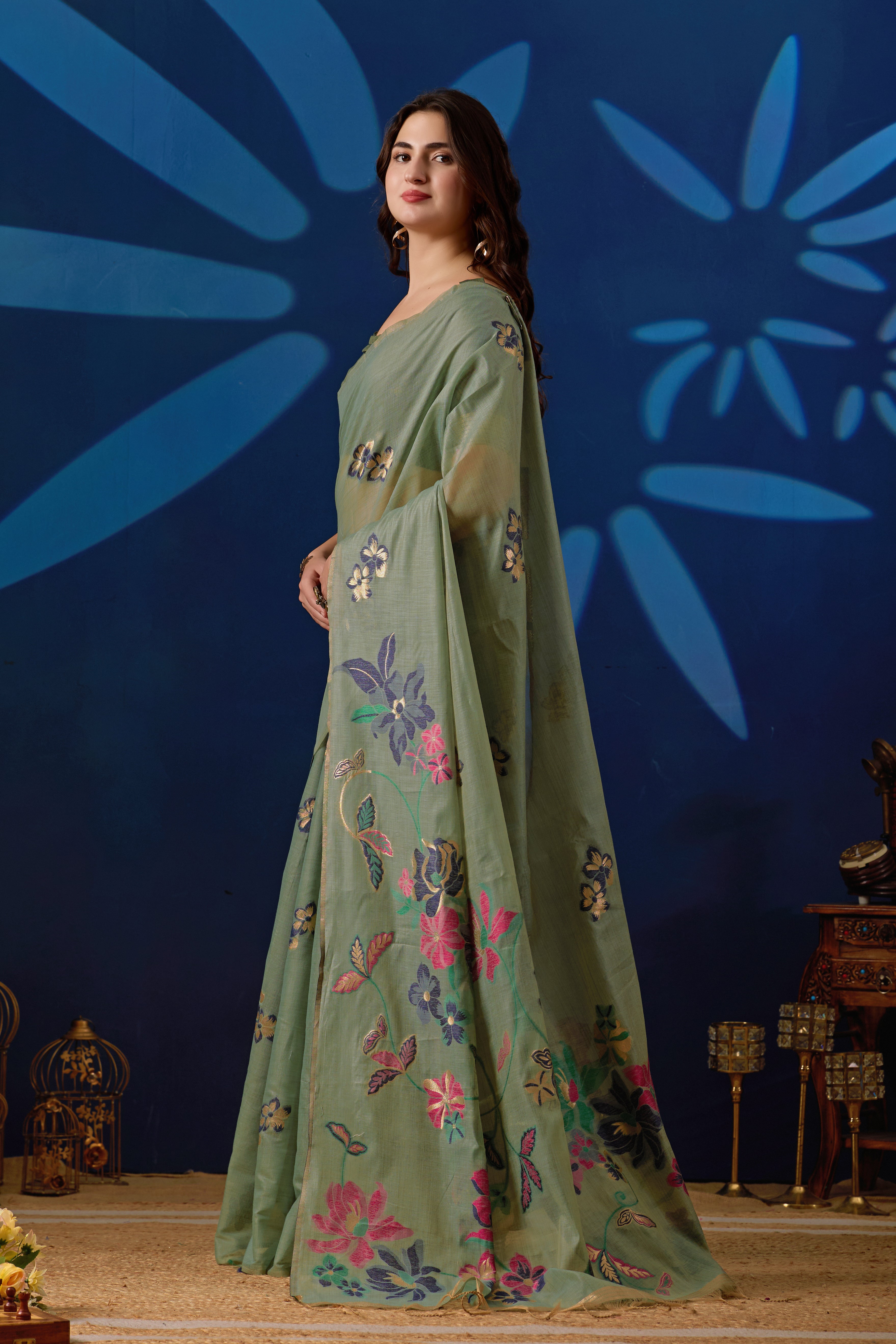 Elegant Floral Weave Muga Cotton Silk Saree in Green with Dark Green Contrast