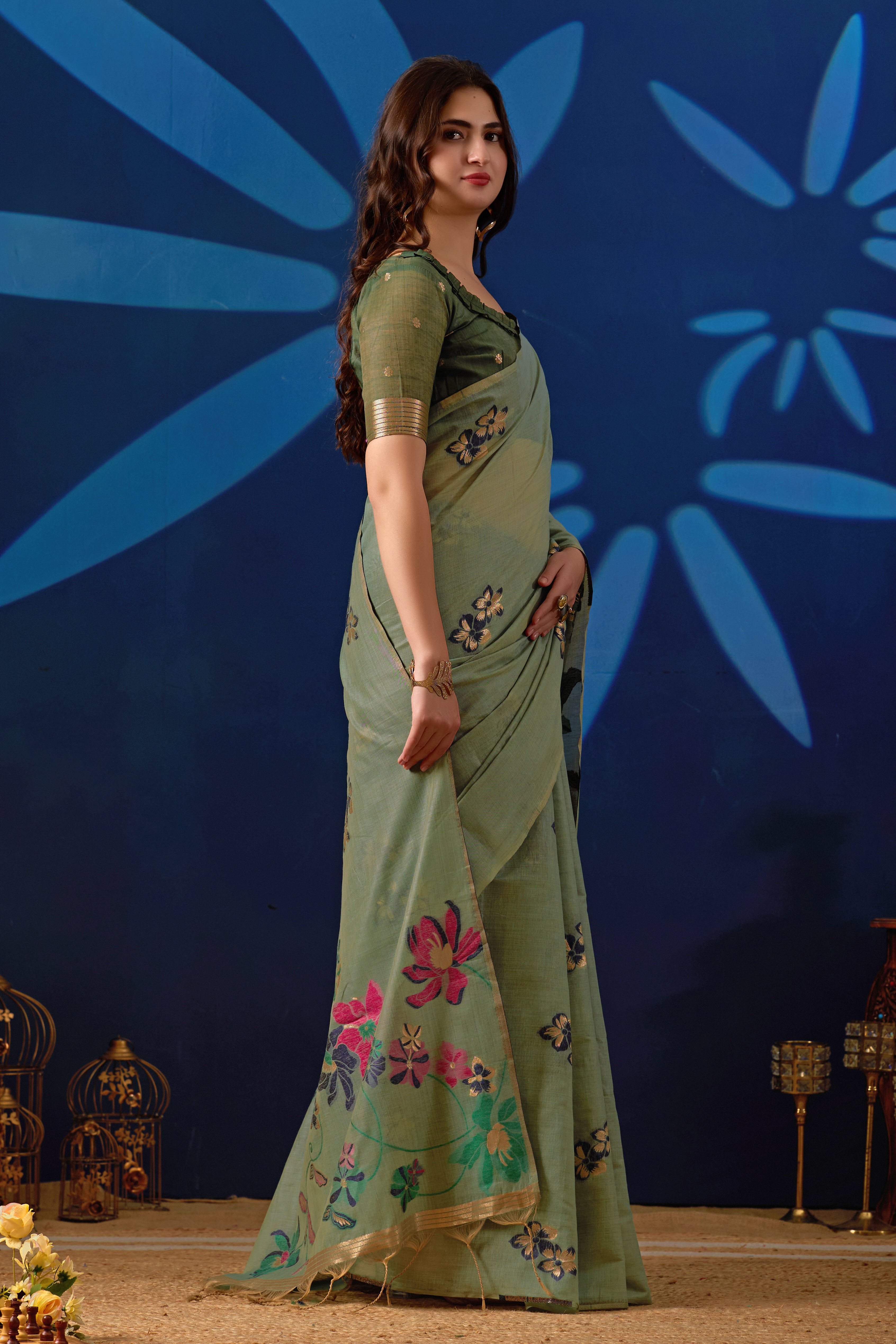 Elegant Floral Weave Muga Cotton Silk Saree in Green with Dark Green Contrast