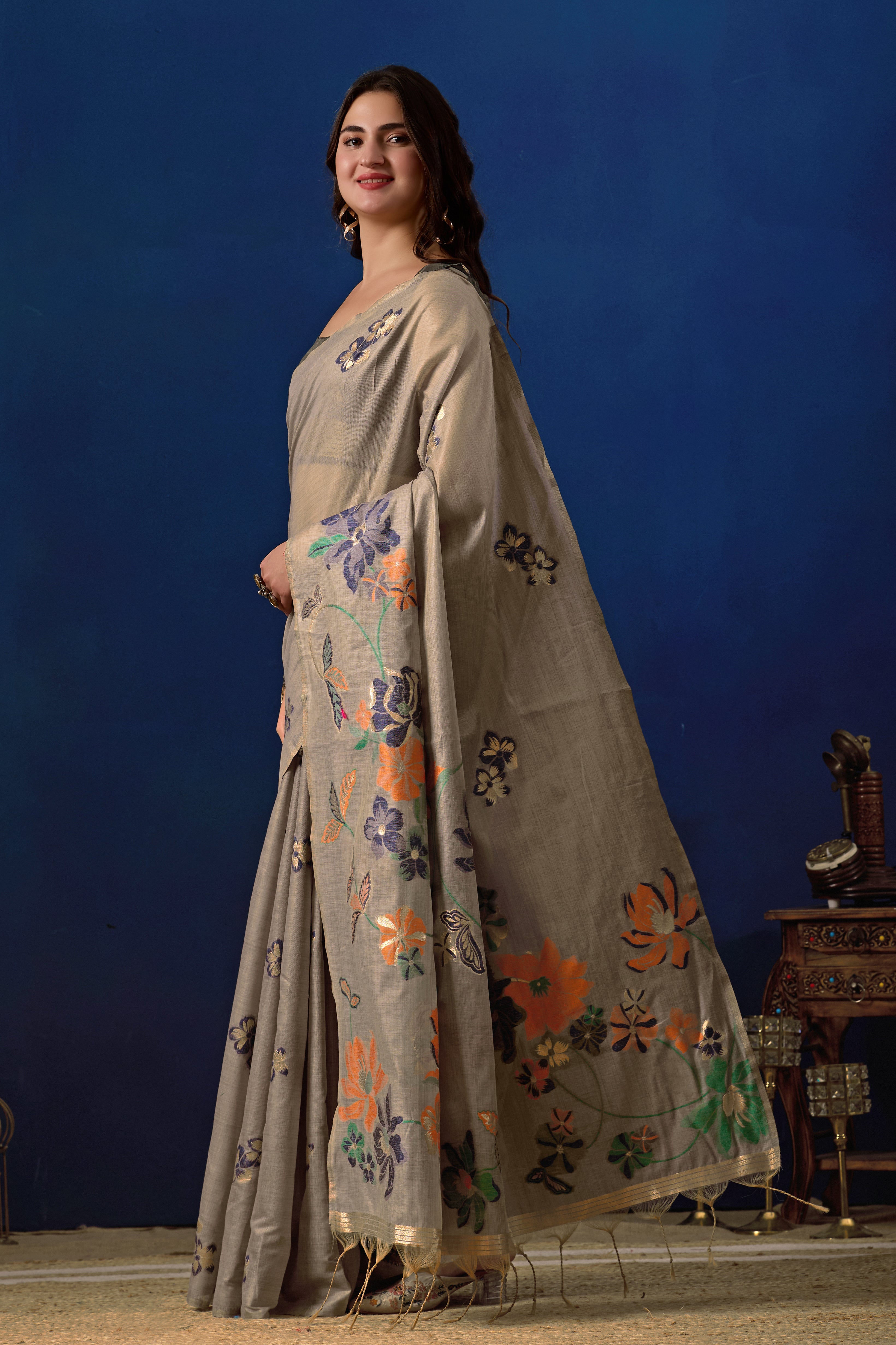 Elegant Floral Weave Muga Cotton Silk Saree in Gray with Dark Gray Contrast