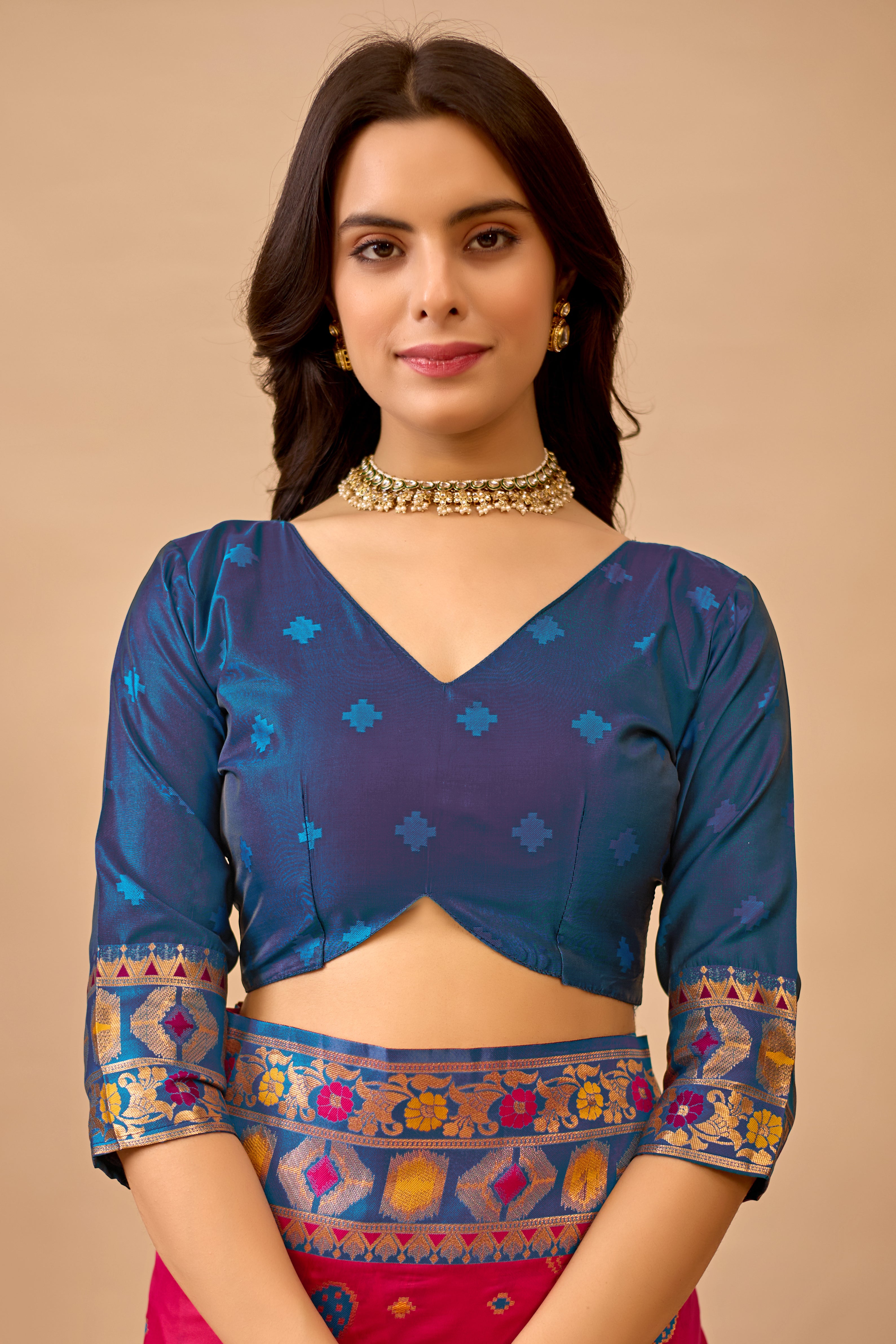 Rani Banarasi Silk Saree with Peacock Motifs & Firozi Contrast Pallu