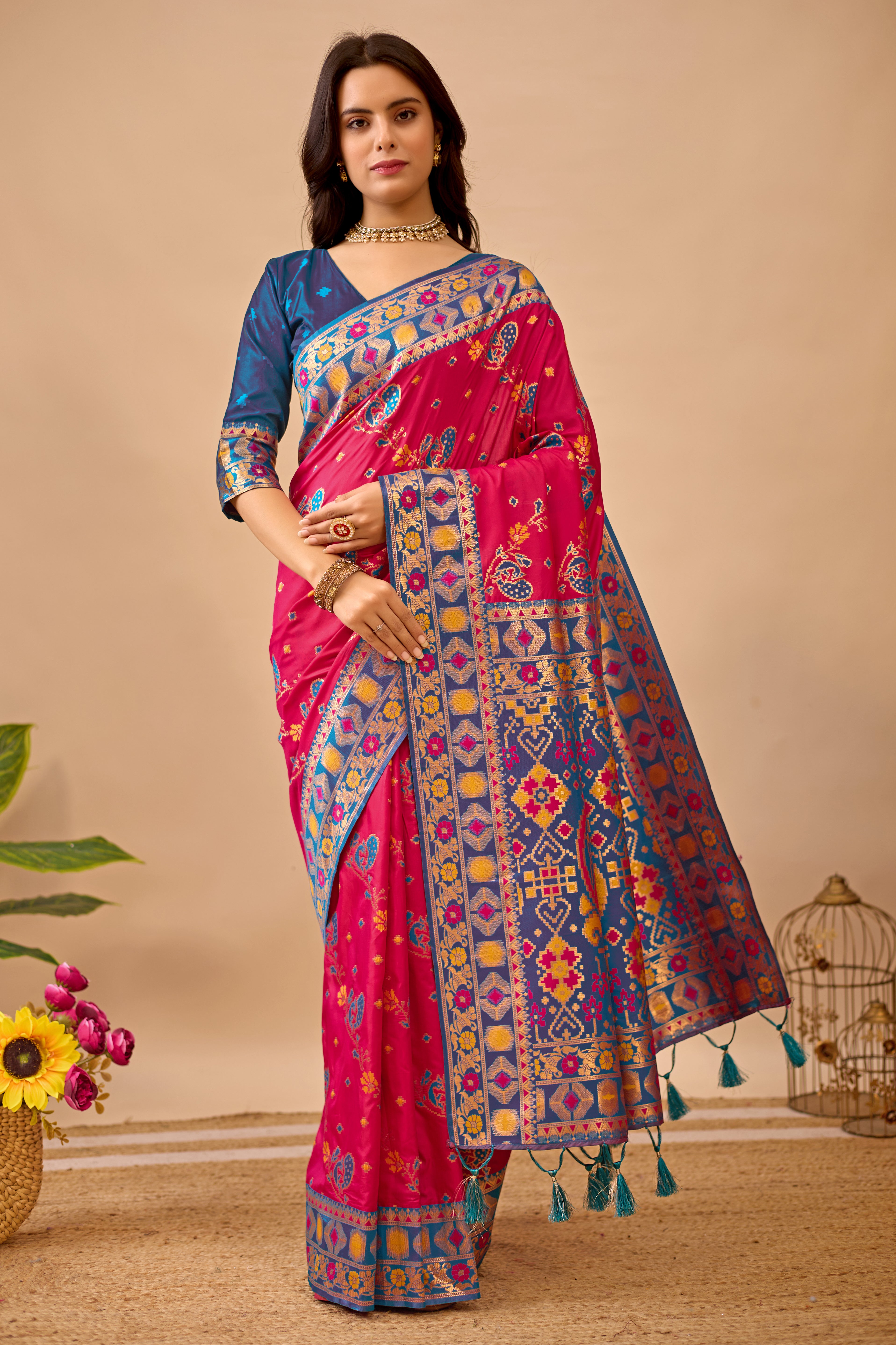 Rani Banarasi Silk Saree with Peacock Motifs & Firozi Contrast Pallu