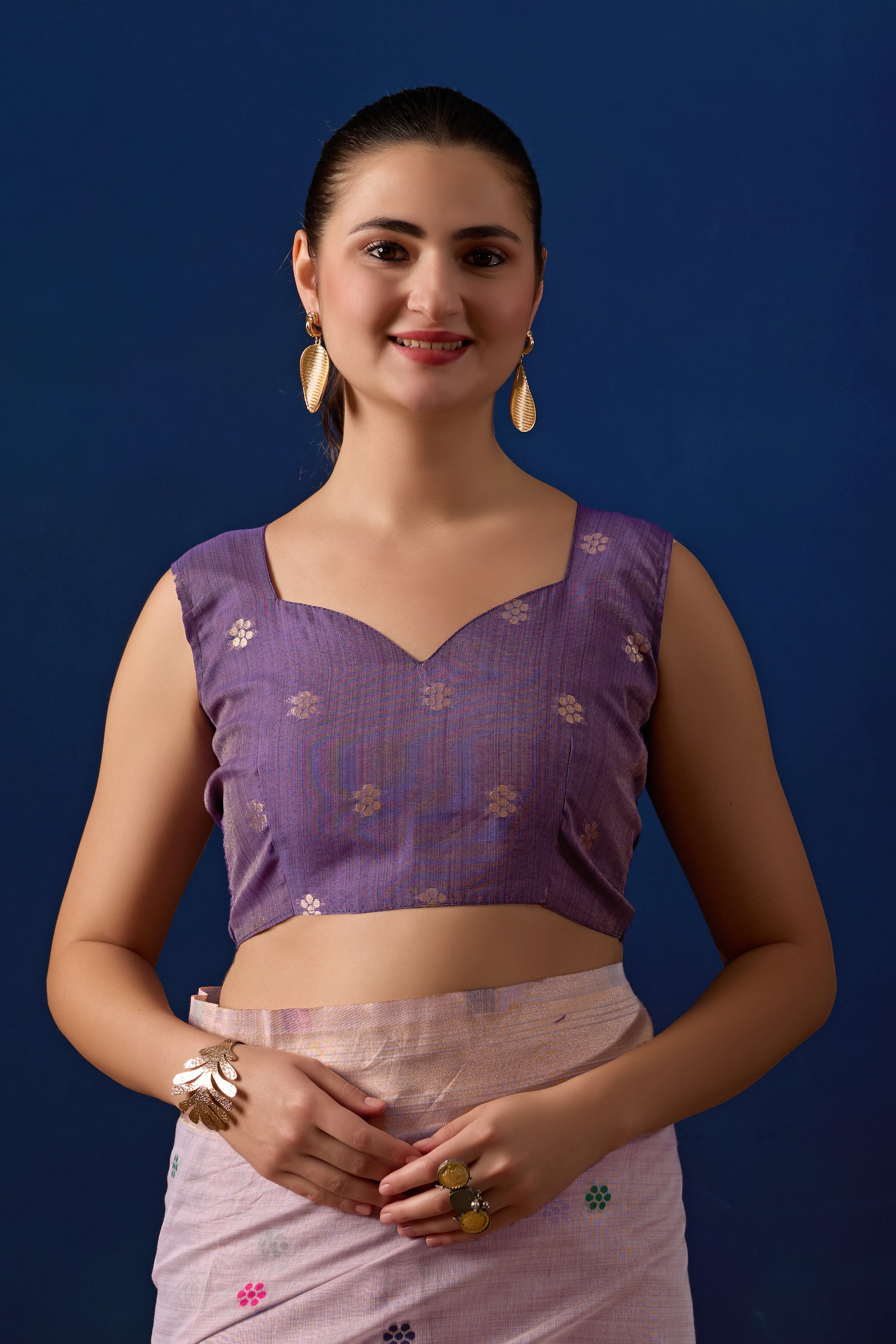 Royal Blossom Paithani Silk Saree in Lavender with Majanta Contrast