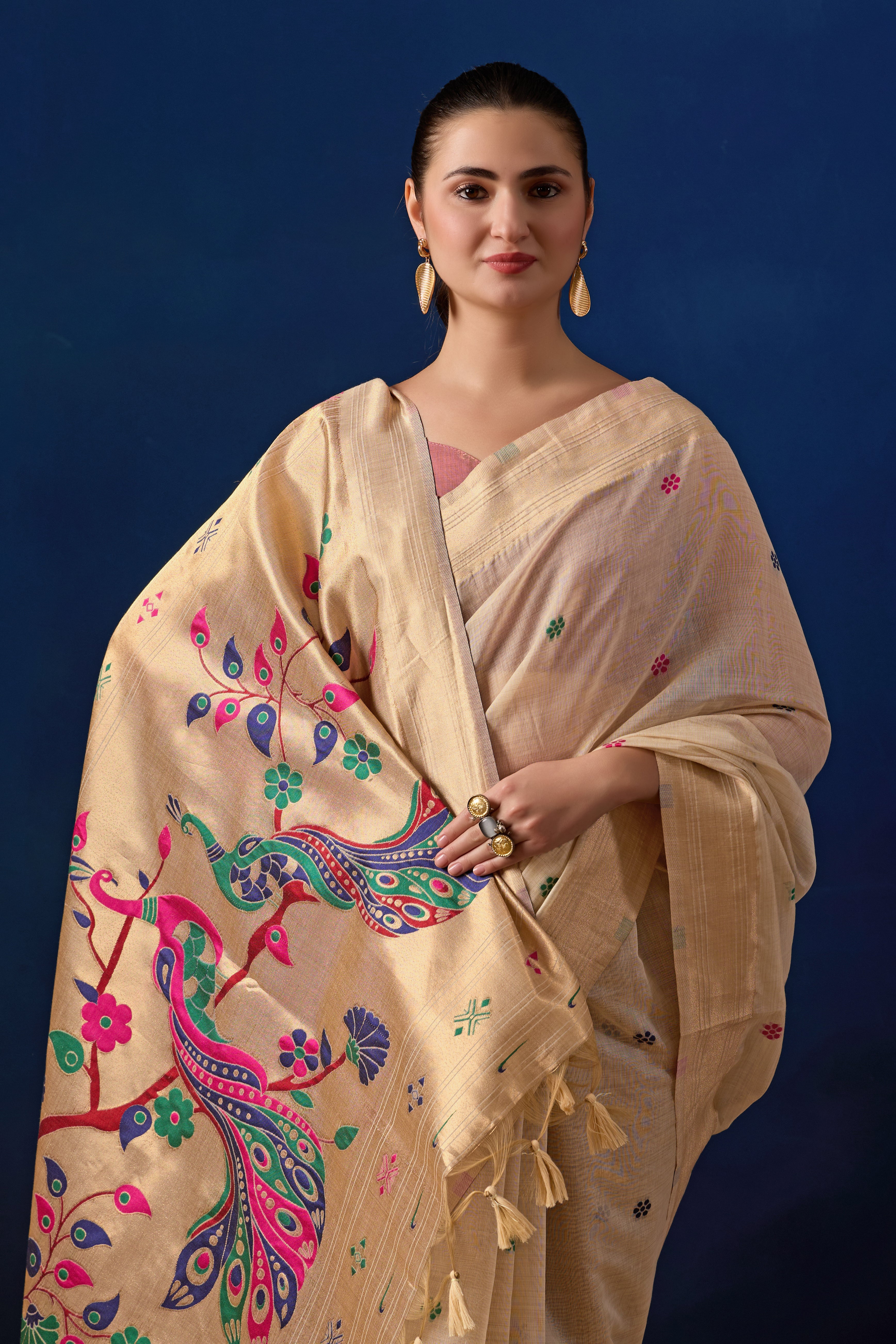 Royal Blossom Paithani Silk Saree in Cream with Light Pink Contrast