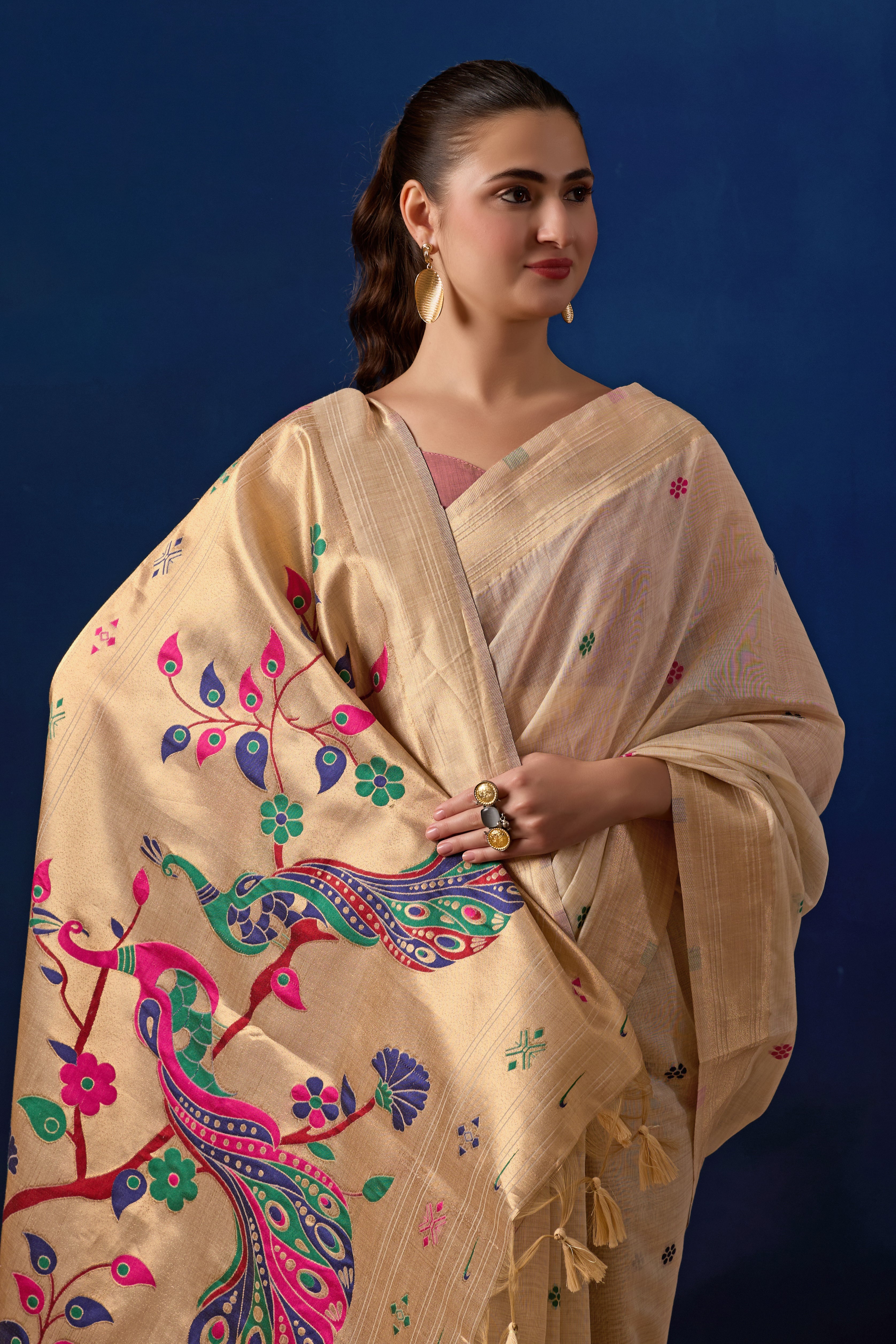 Royal Blossom Paithani Silk Saree in Cream with Light Pink Contrast